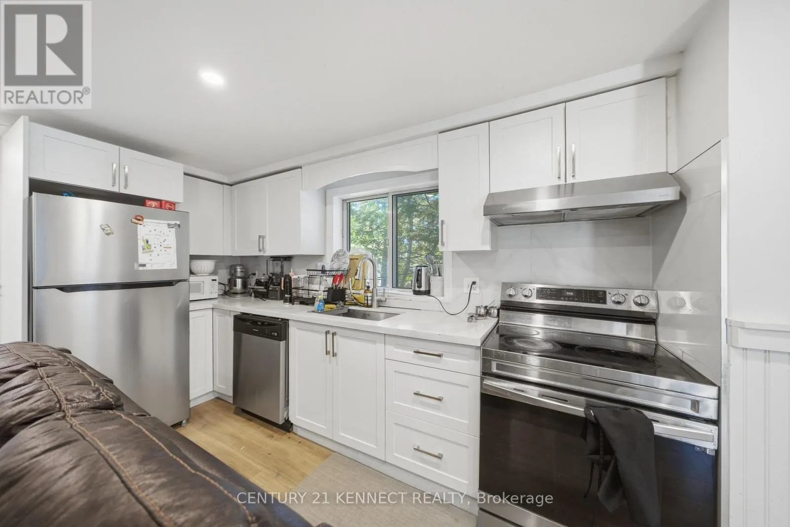 2008 TINY BEACHES ROAD S