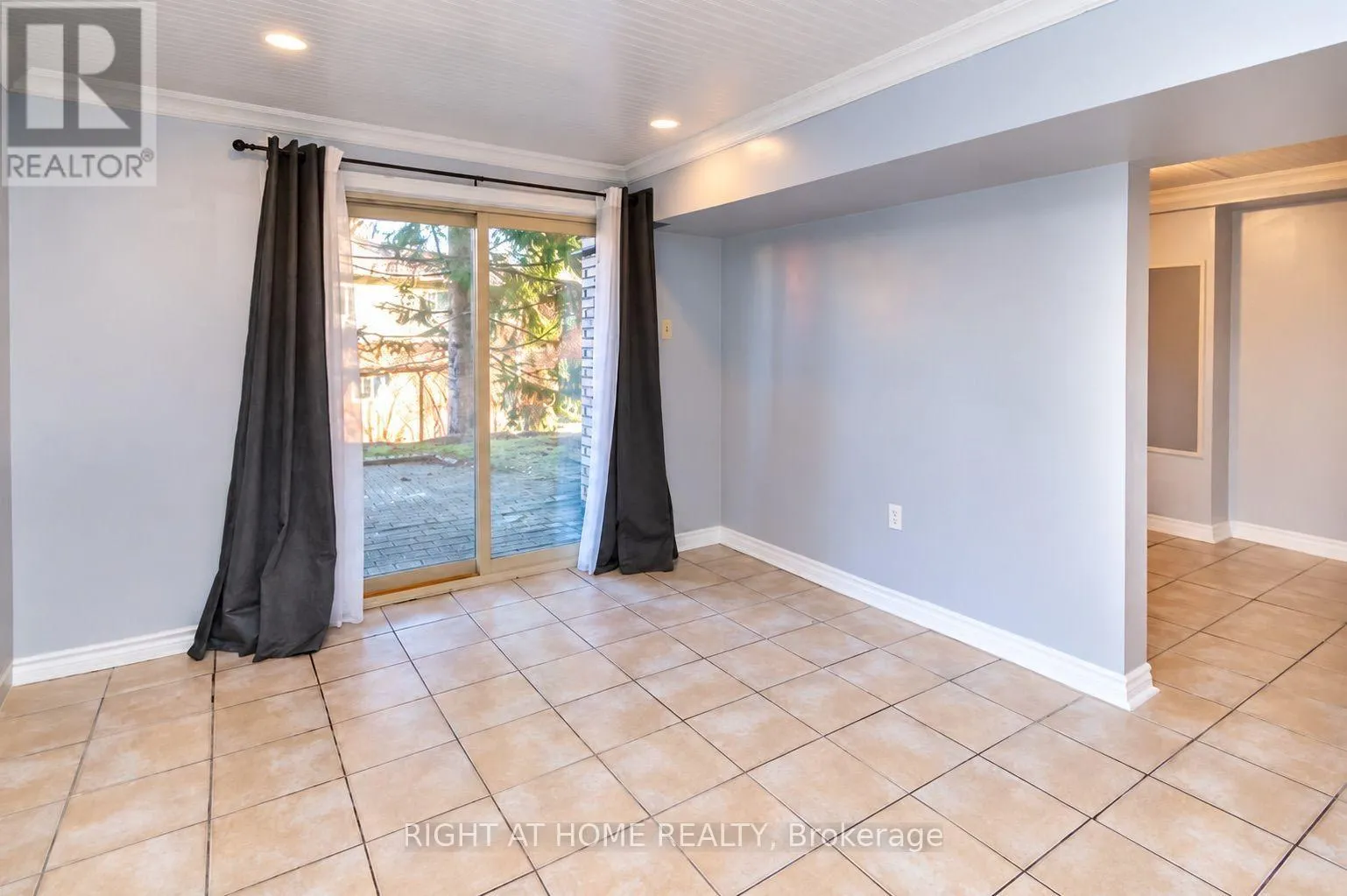 10 (BASEMENT) - 32 SAWMILL ROAD