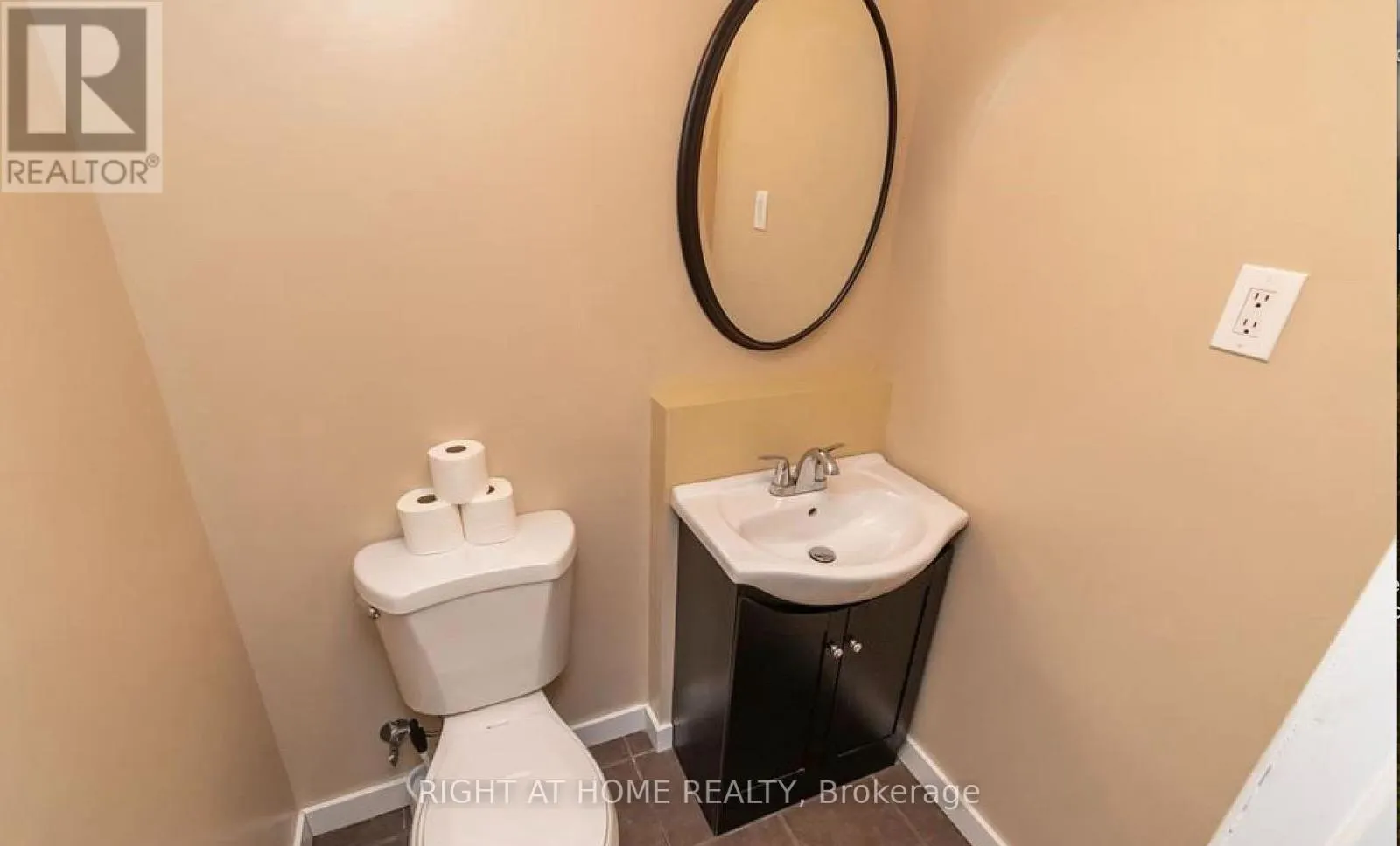 10 (BASEMENT) - 32 SAWMILL ROAD