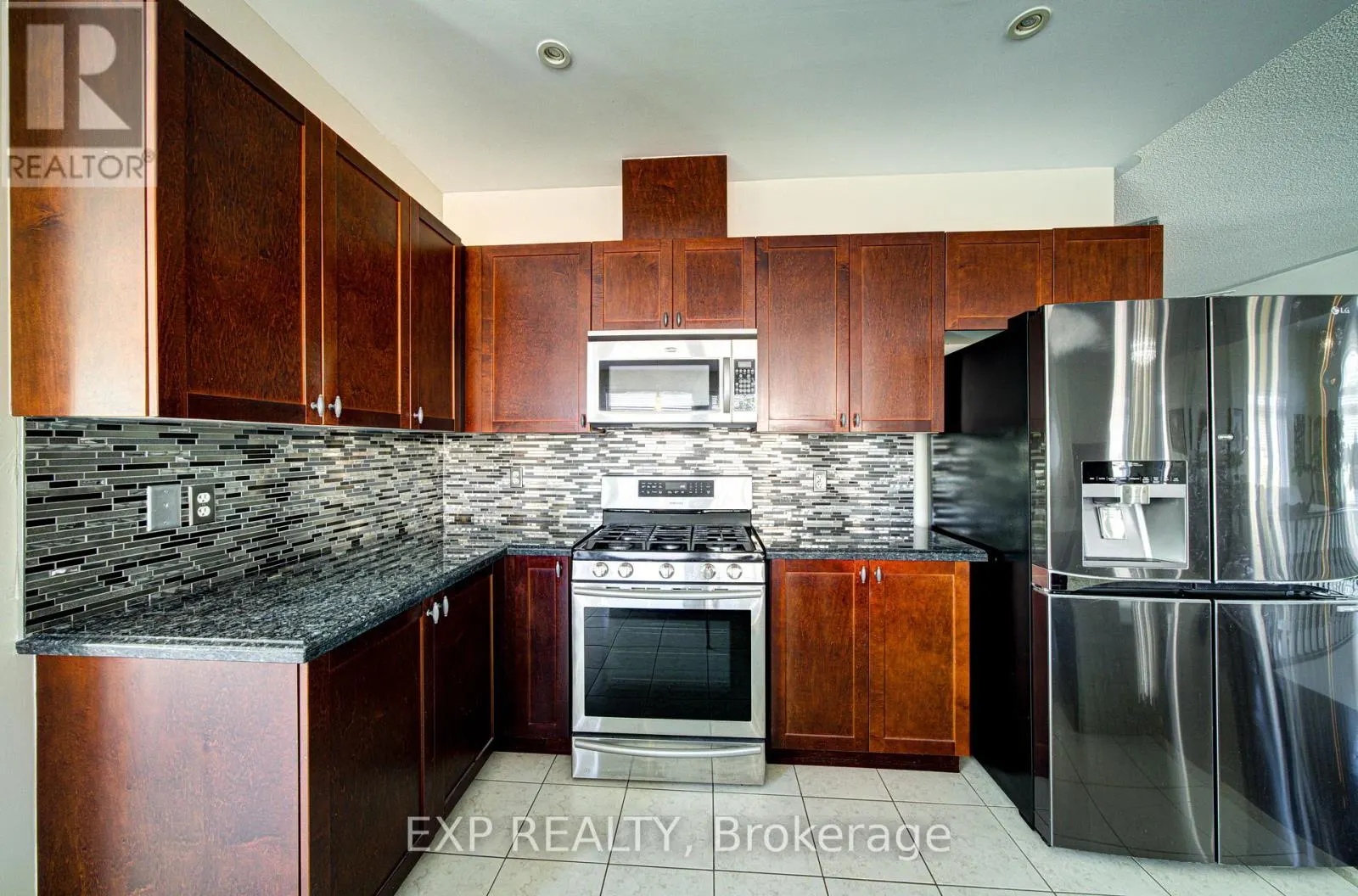 30 CHERRY SANDS CRESCENT