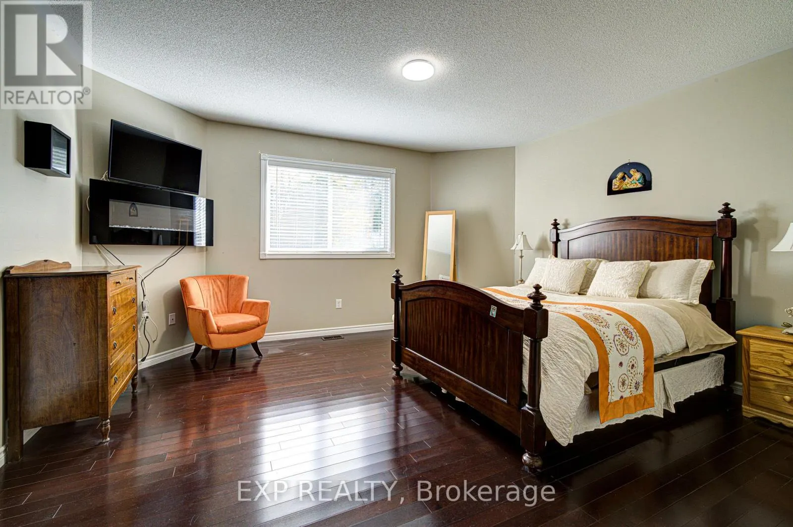 30 CHERRY SANDS CRESCENT