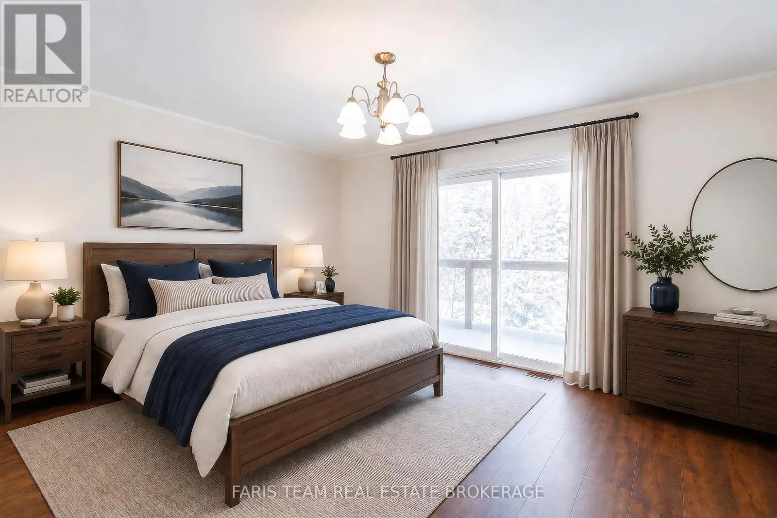 2384 CHAMPLAIN ROAD