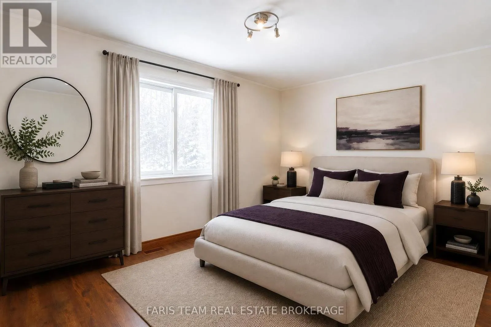 2384 CHAMPLAIN ROAD