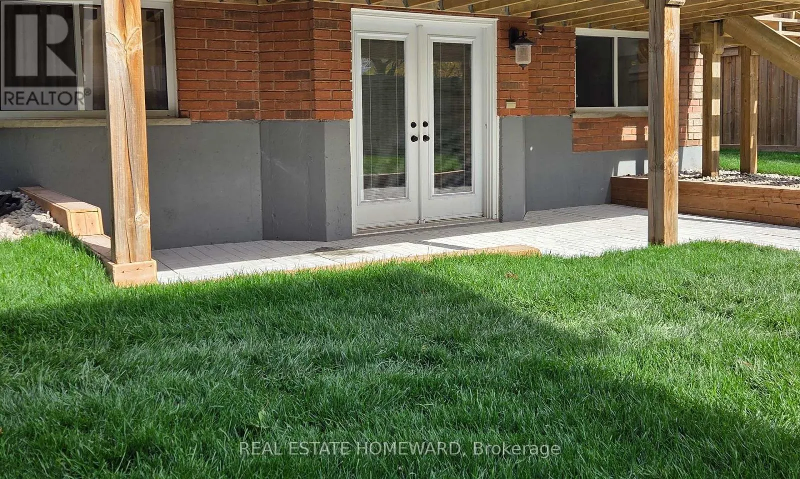139 BIRKHALL PLACE