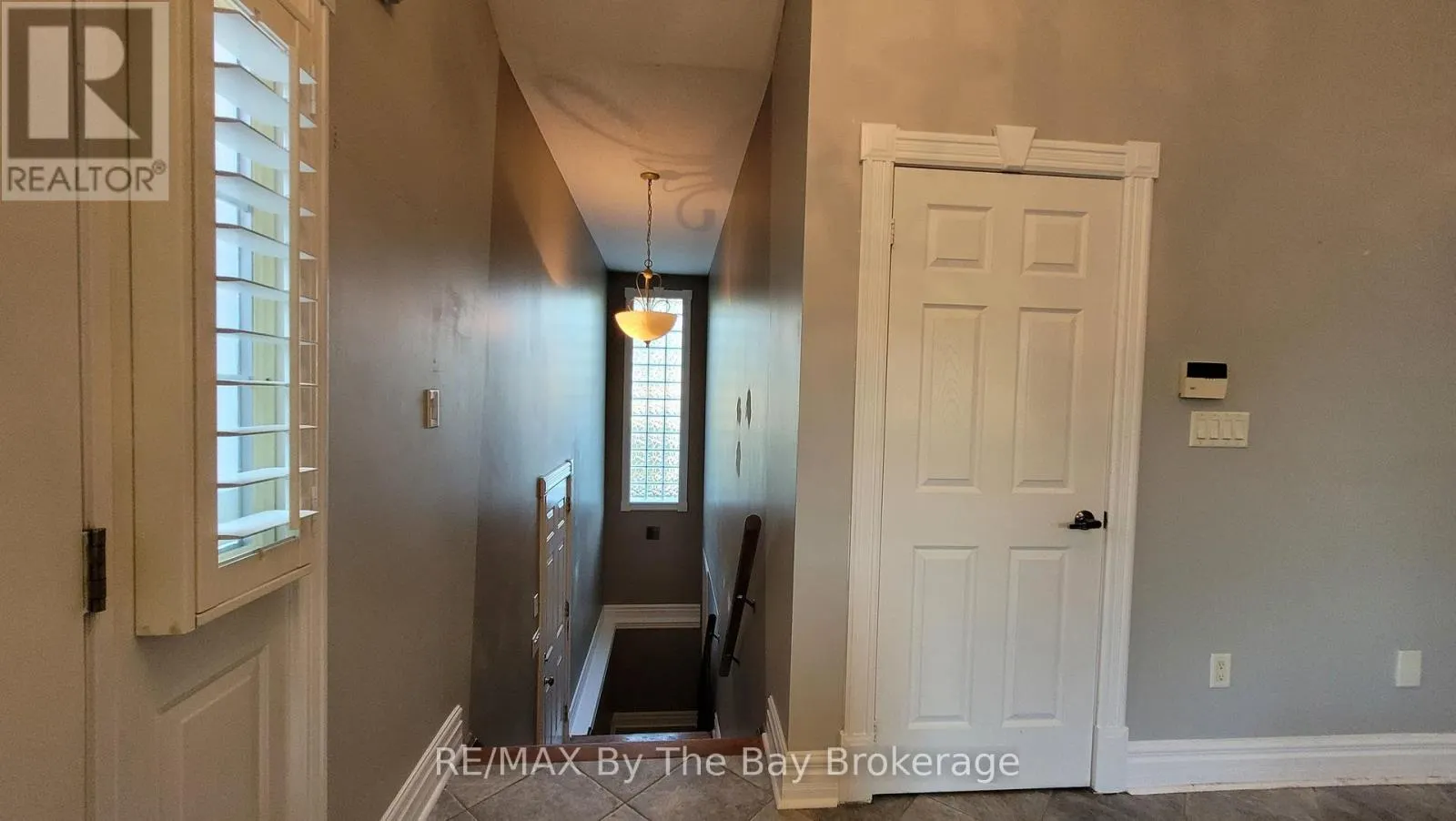 MAIN FLOOR - 65 LAIDLAW STREET #Main Floor