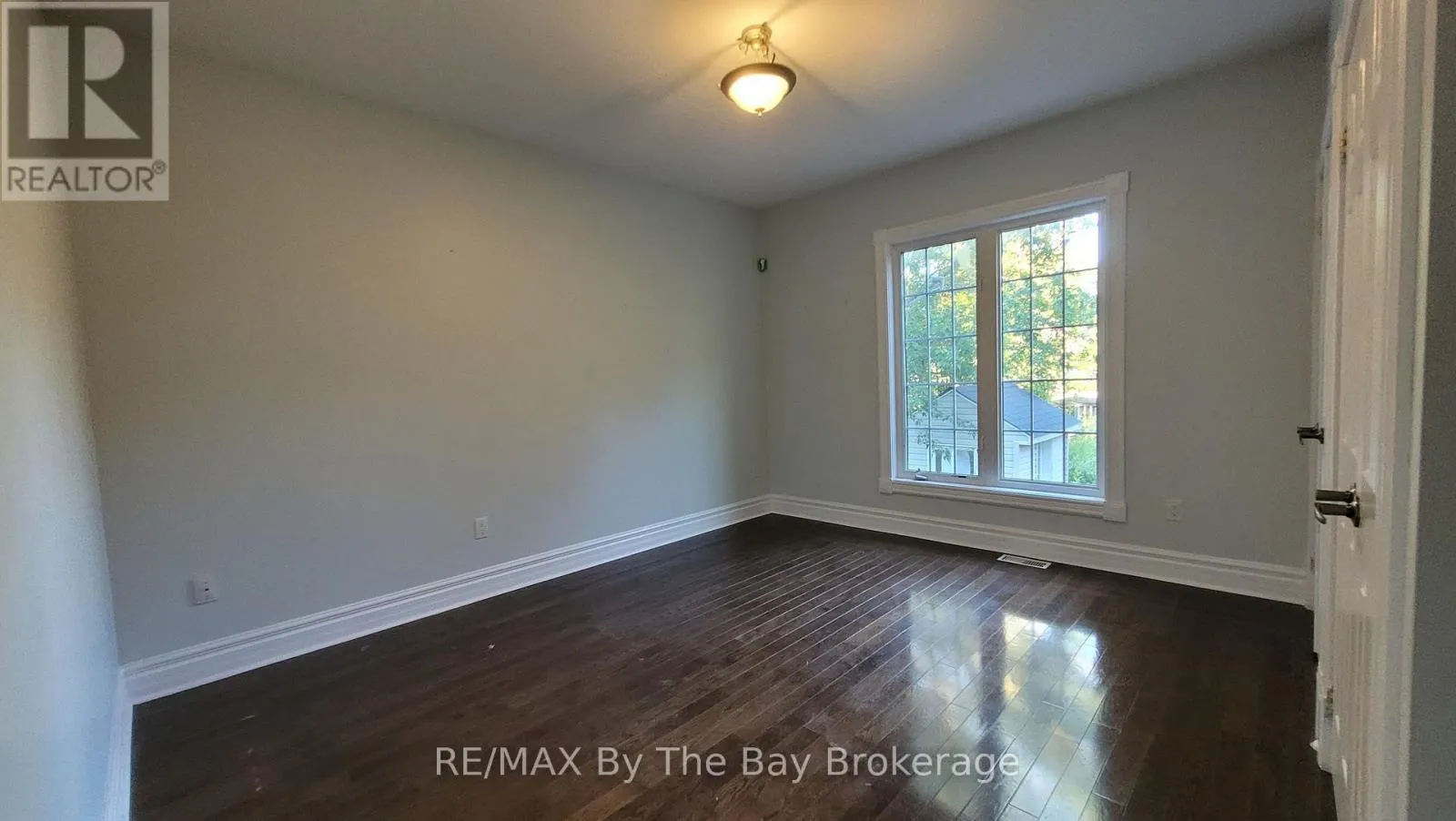 MAIN FLOOR - 65 LAIDLAW STREET #Main Floor