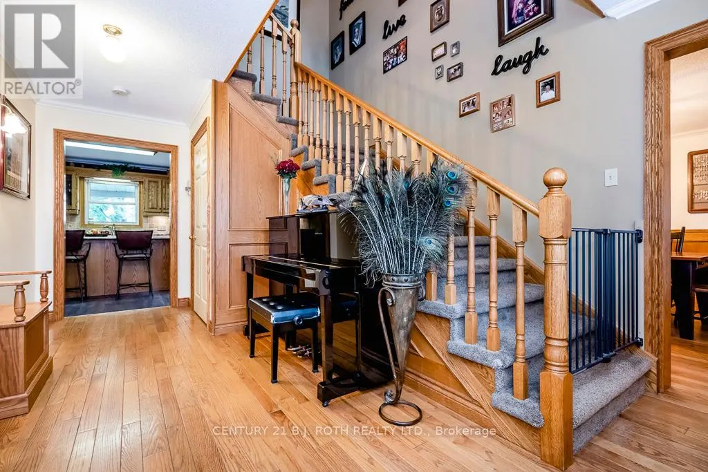 301 4 CONCESSION ROAD