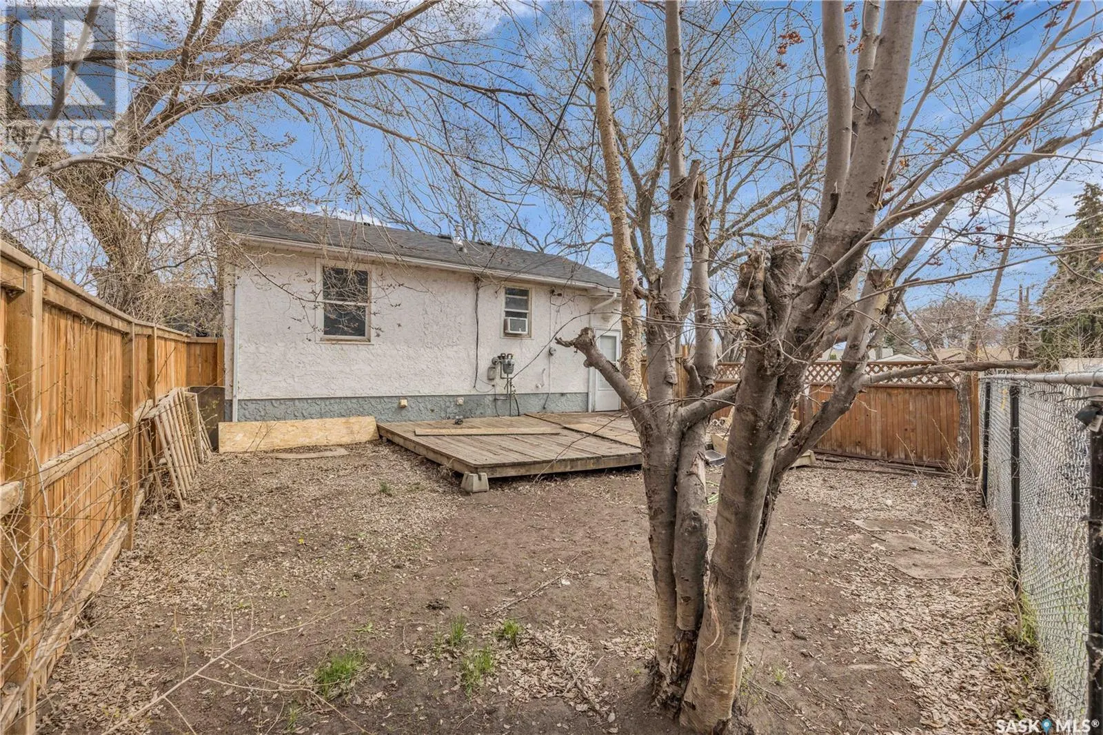 1315 Empress AVENUE
