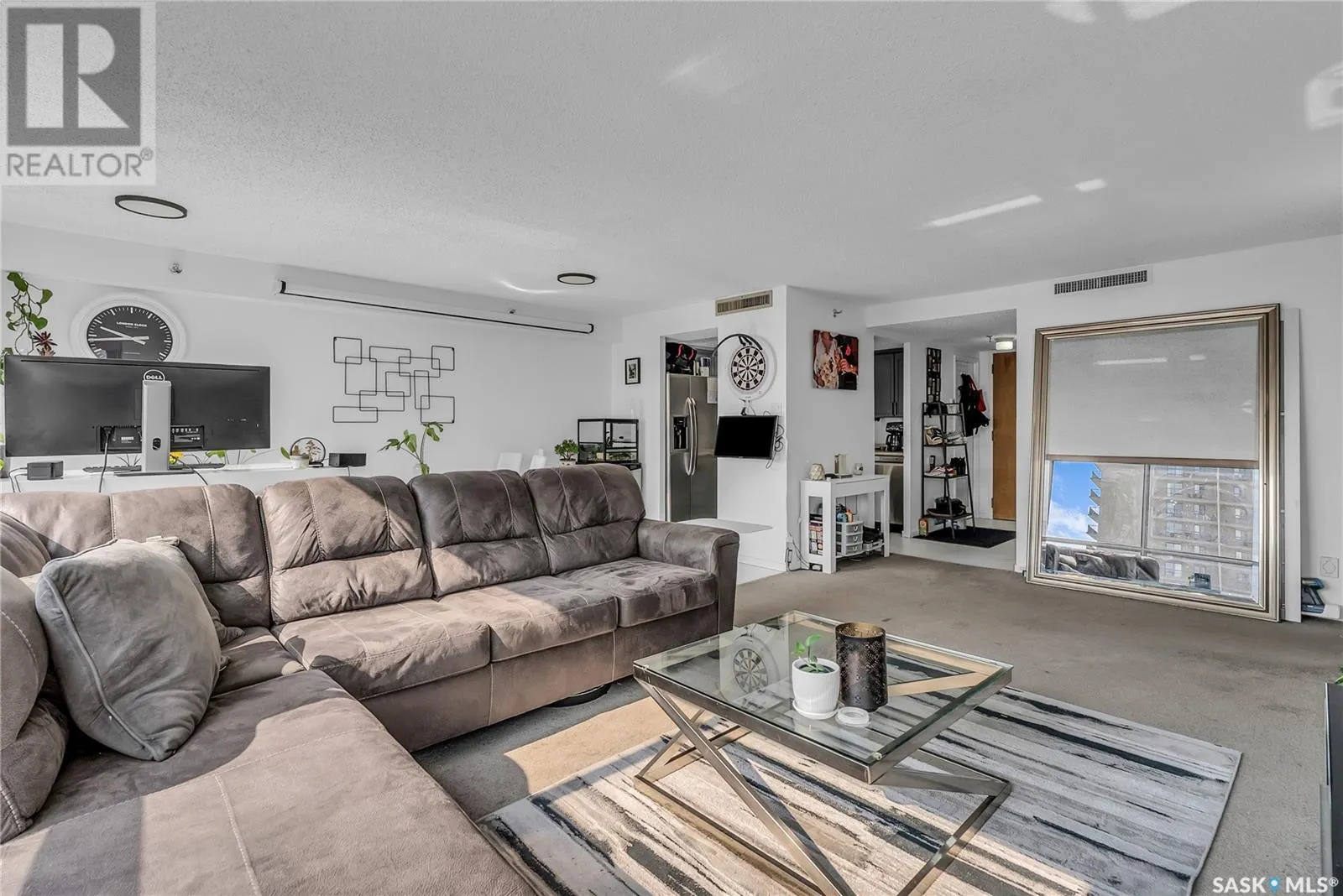 1402 315 5th AVENUE N