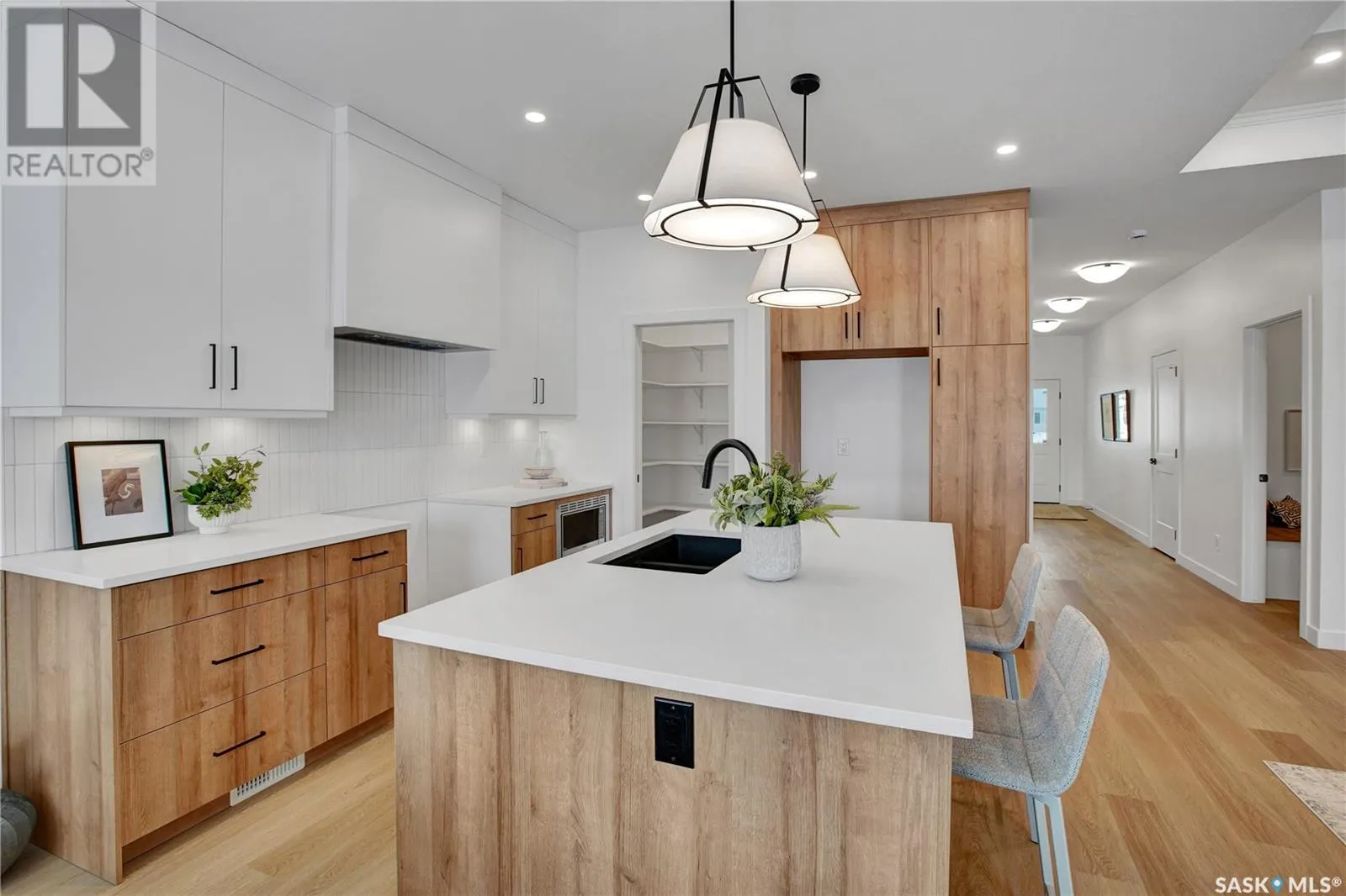 115 Katz AVENUE