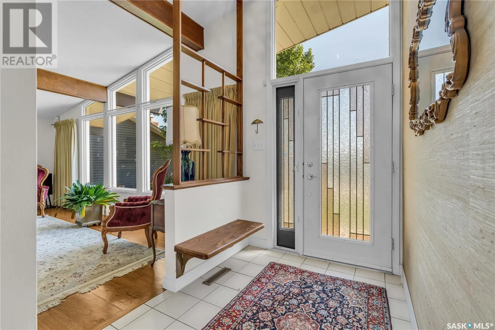 2121 Spadina CRESCENT E
