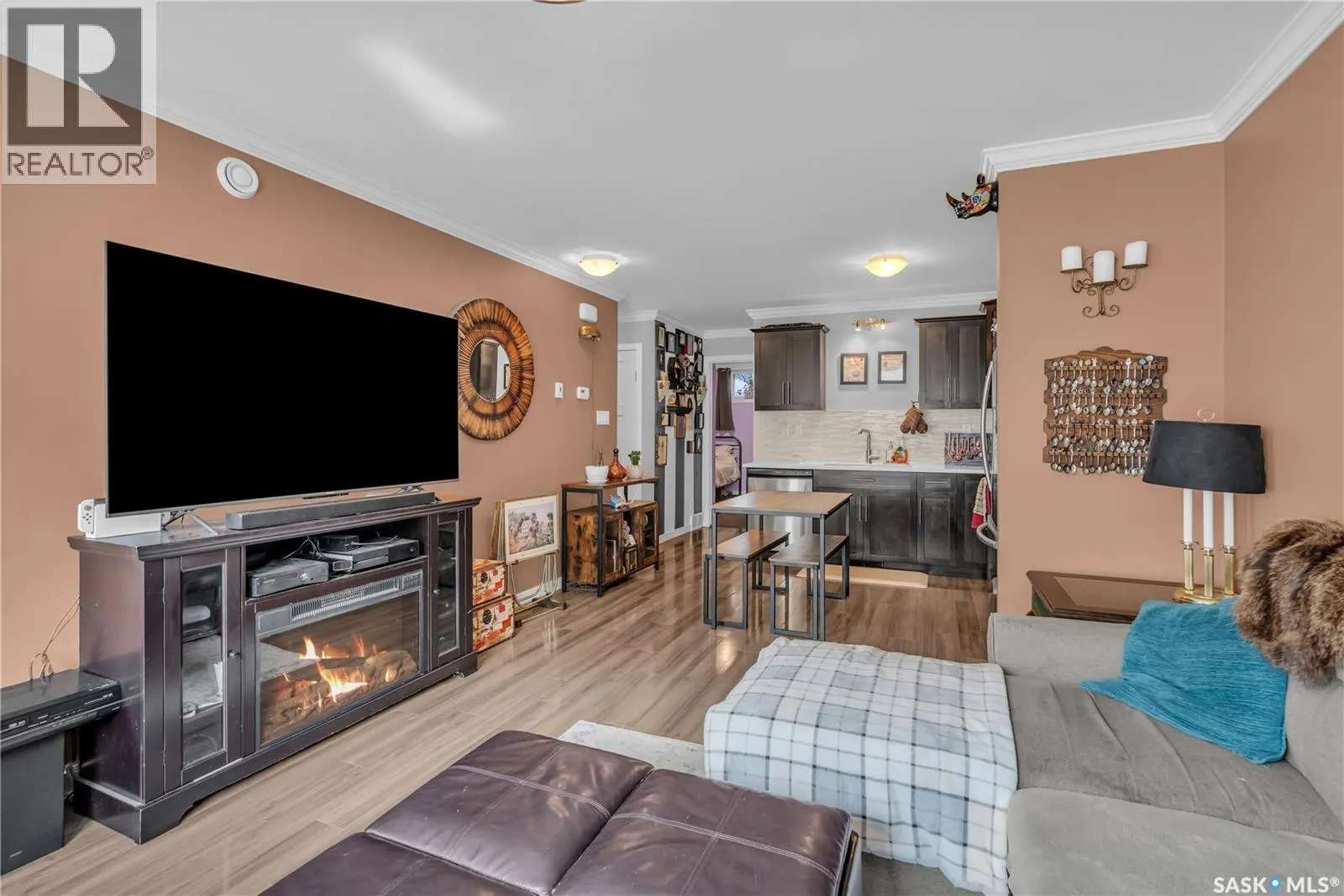 1215 130 Marlatte CRESCENT