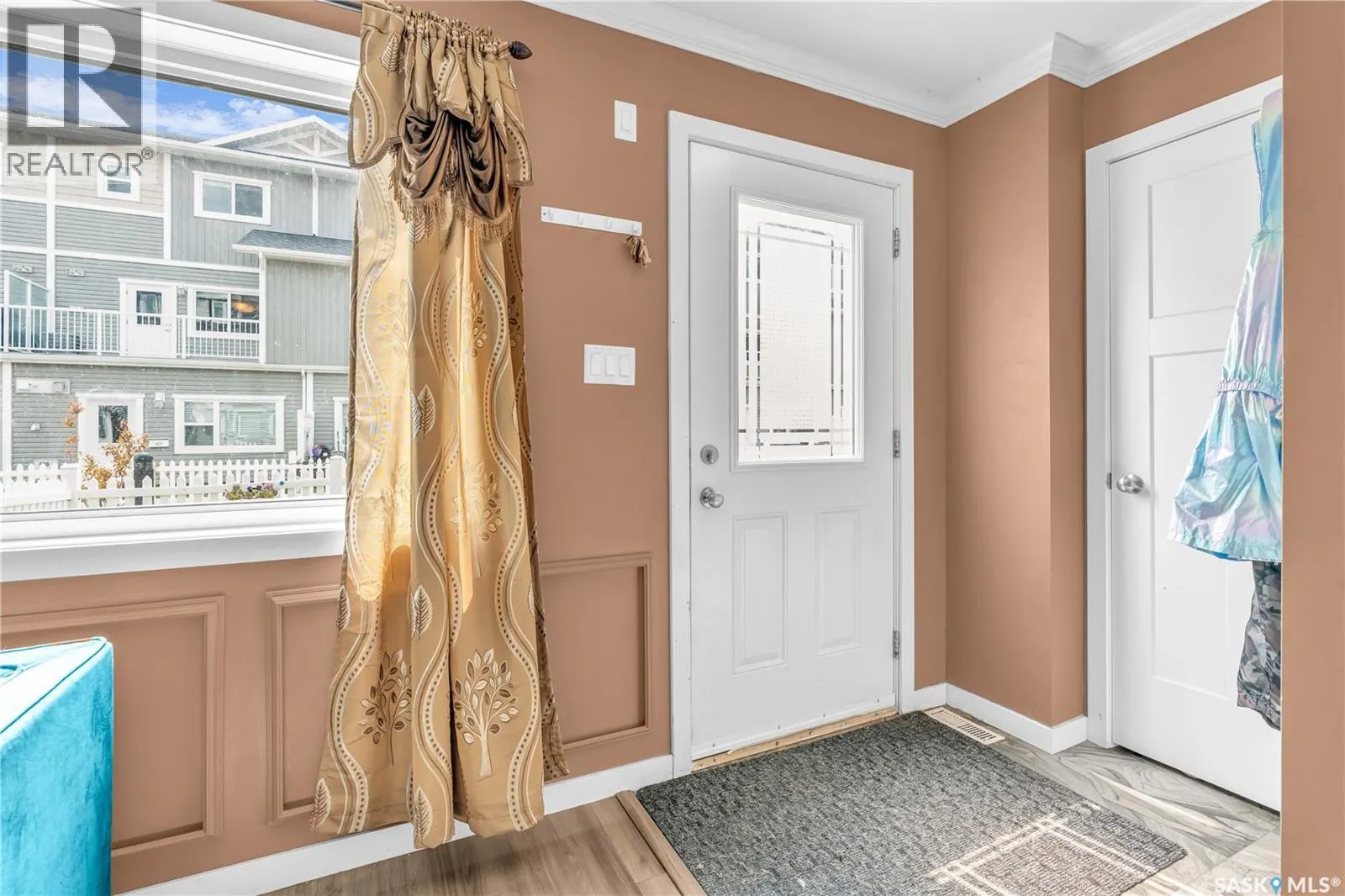 1215 130 Marlatte CRESCENT