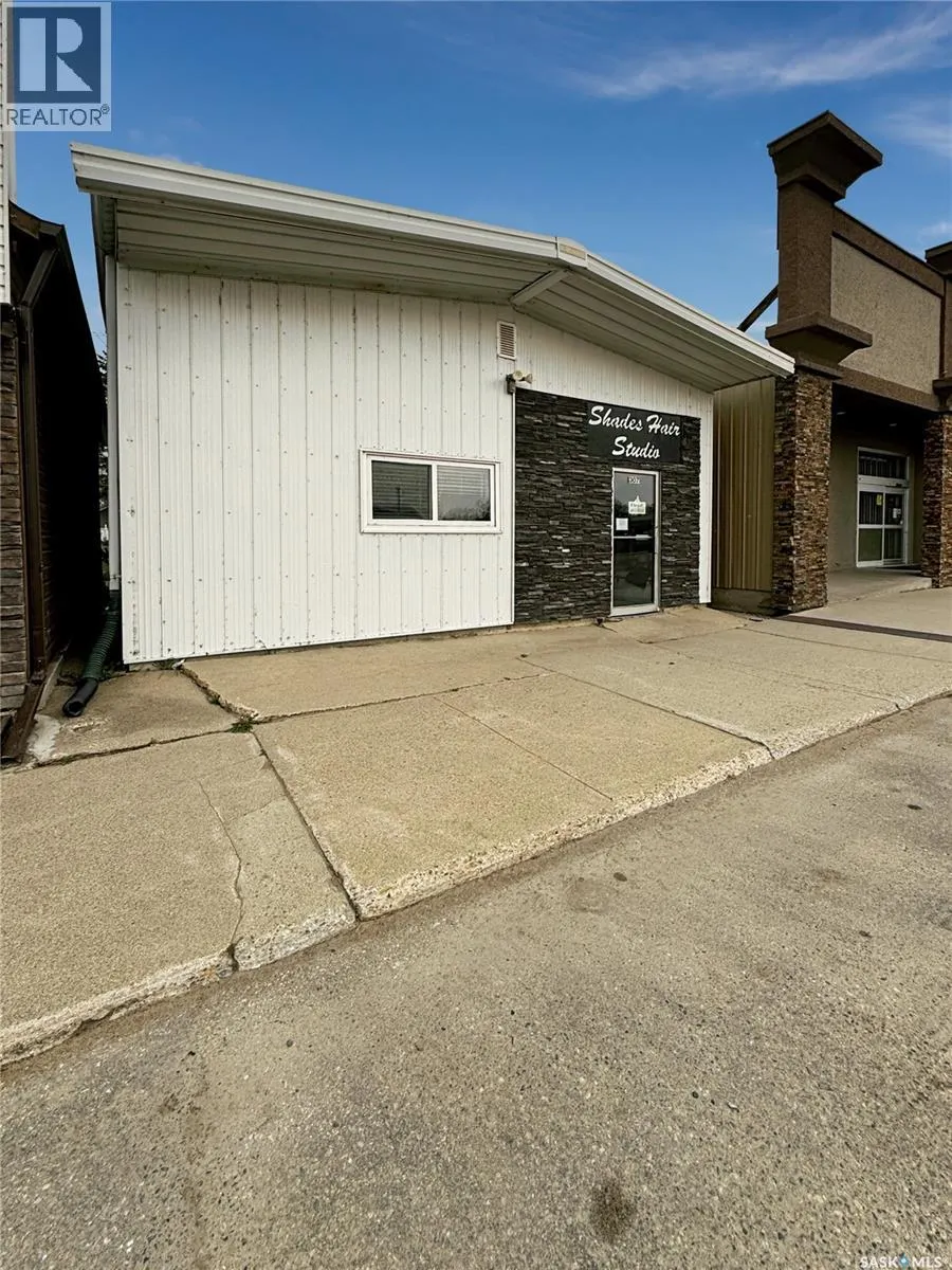 307 Main STREET