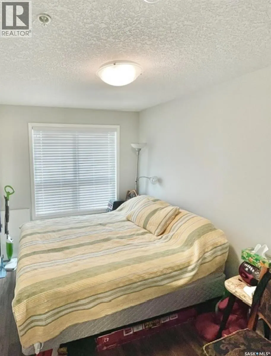 3202 106 Willis CRESCENT