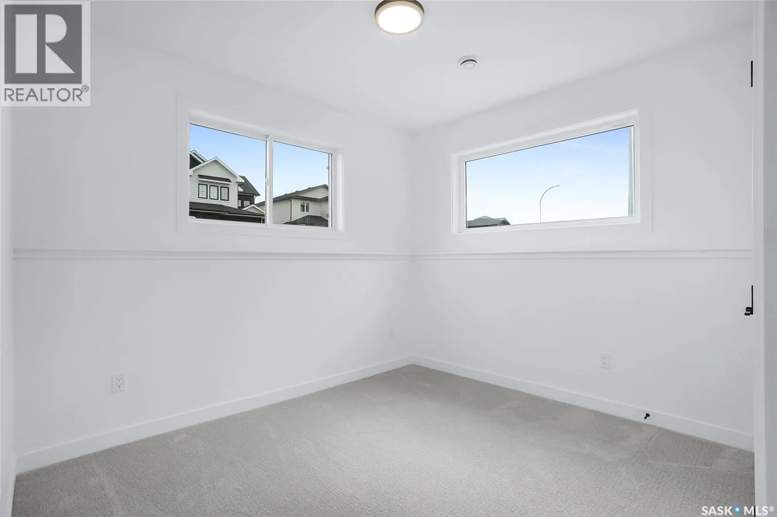 842 Ballesteros CRESCENT