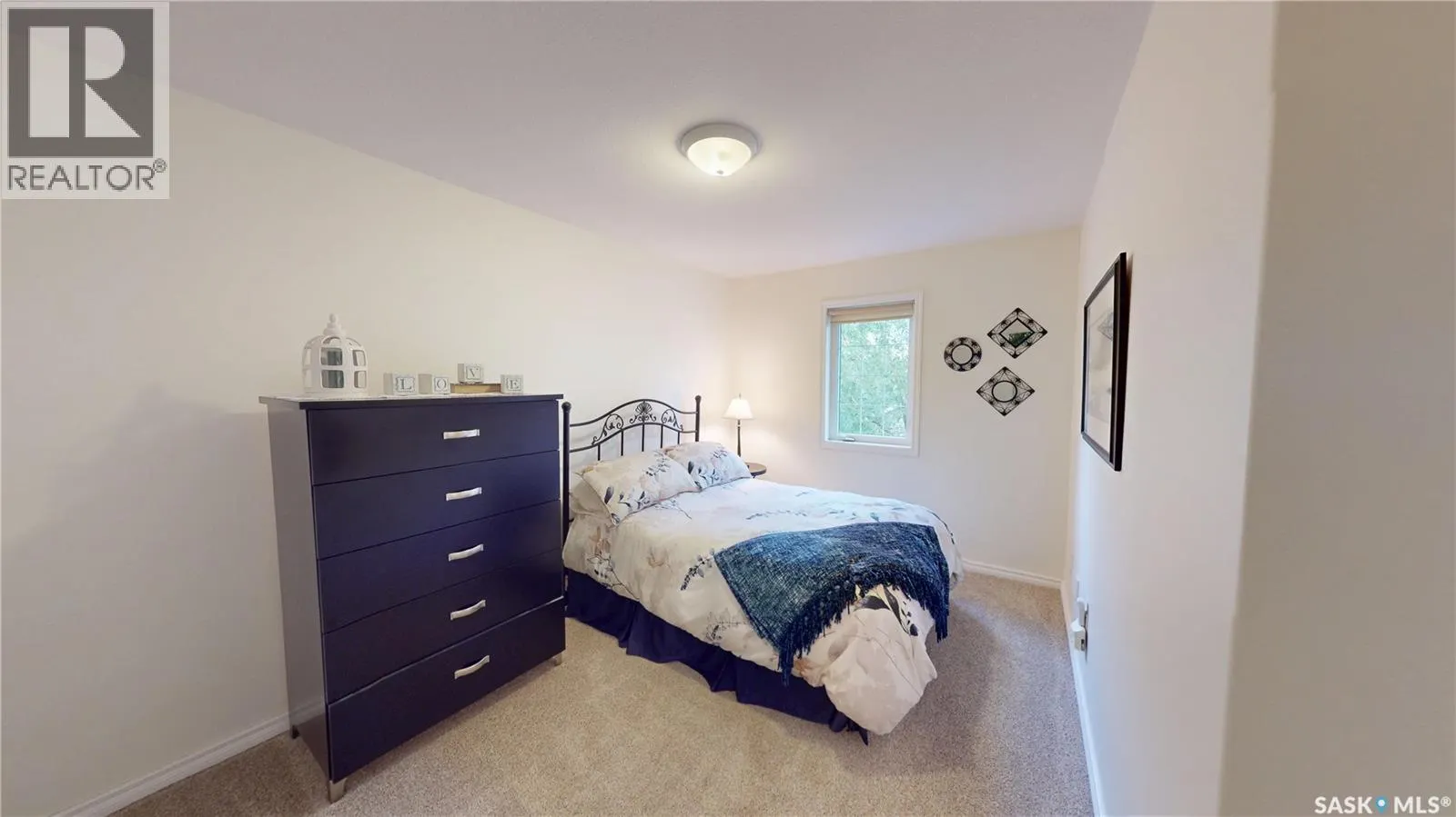 31 127 Banyan CRESCENT