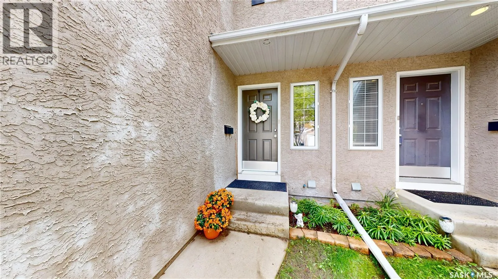 31 127 Banyan CRESCENT