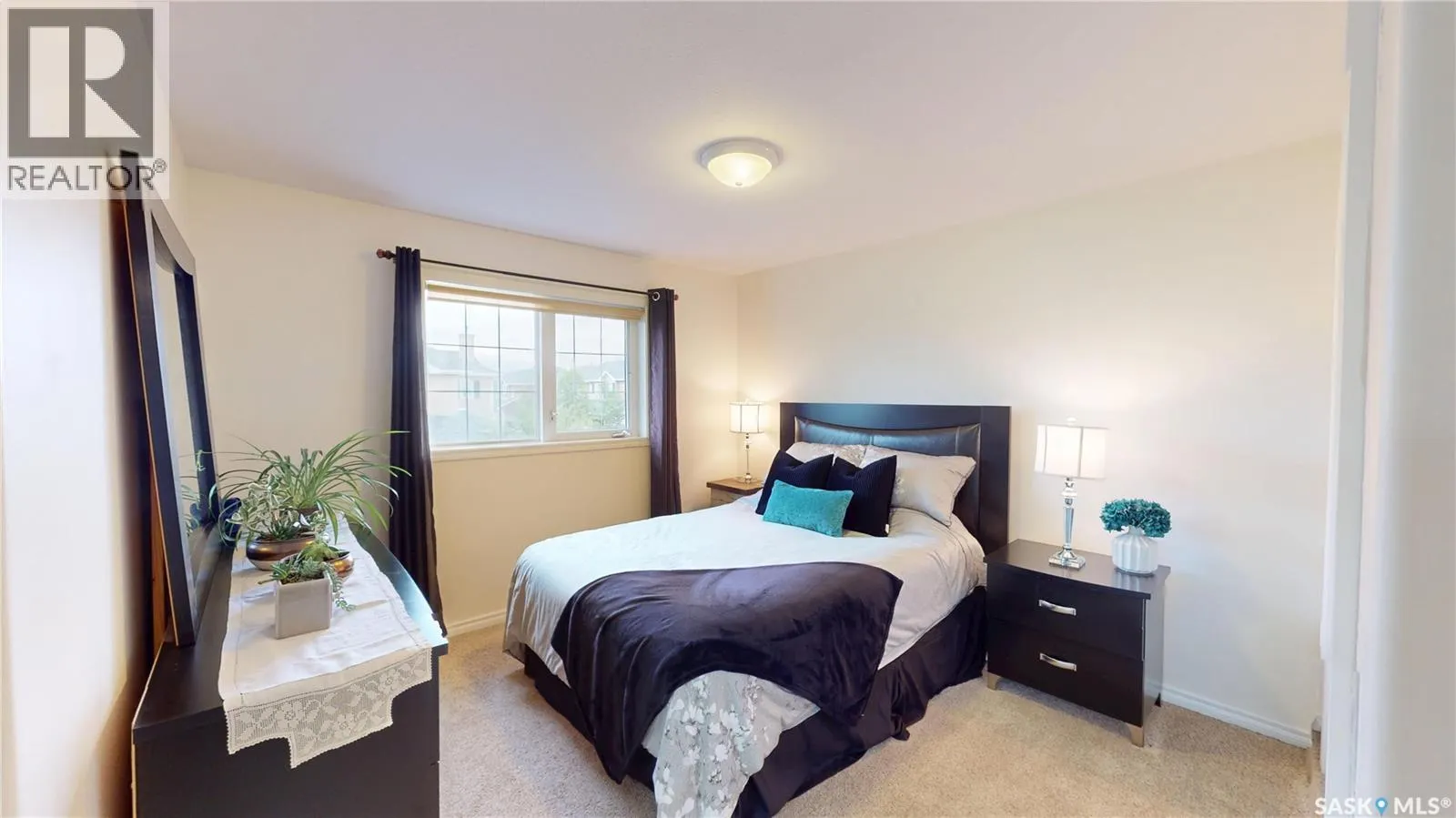 31 127 Banyan CRESCENT