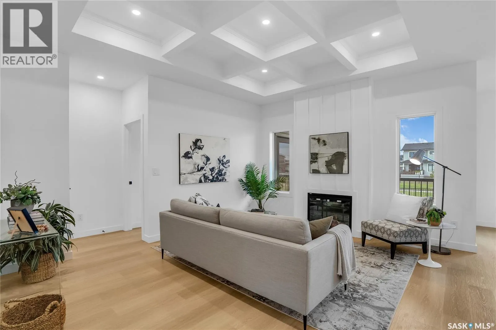 123 Katz AVENUE
