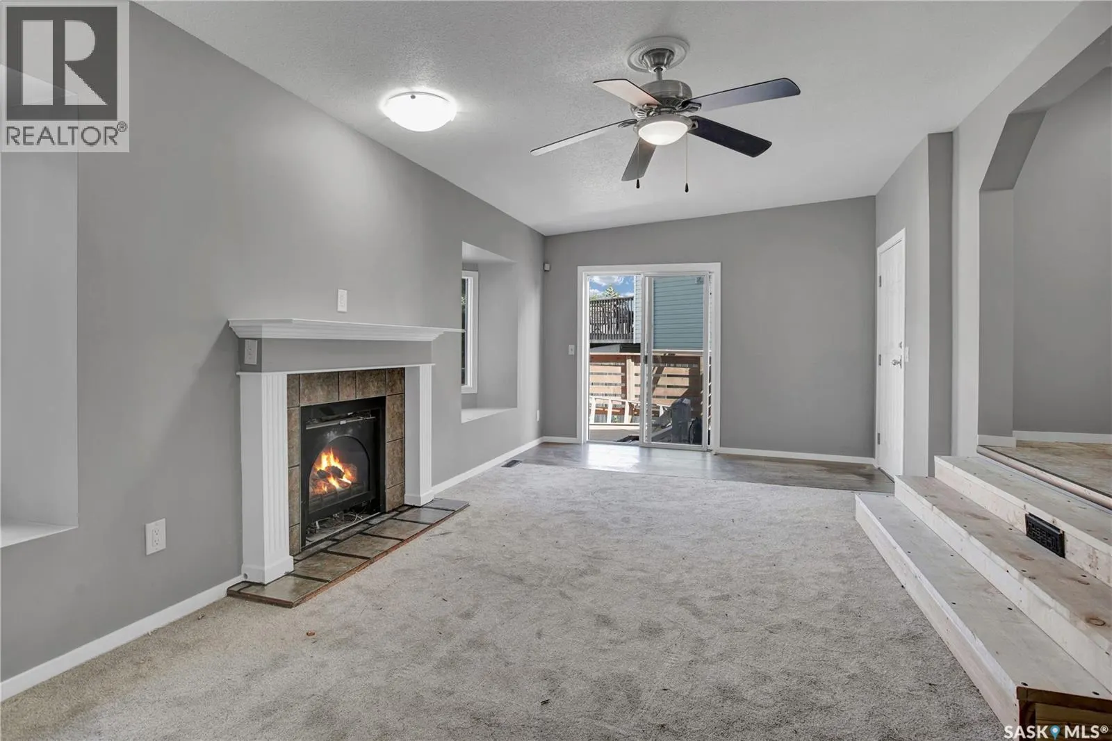 213 Bowman COURT