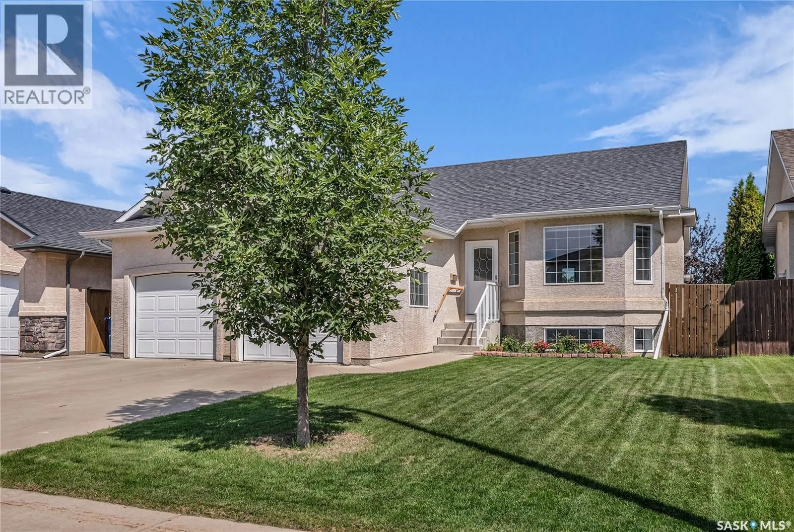 254 Beechmont CRESCENT