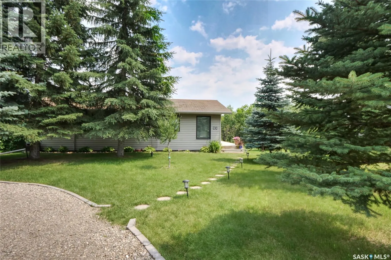 93 Sargent CRESCENT