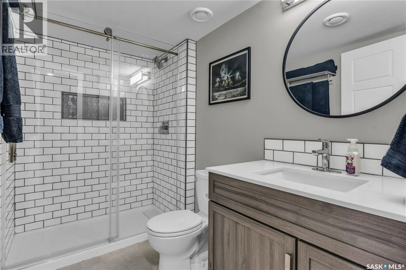 851 Cedar TERRACE