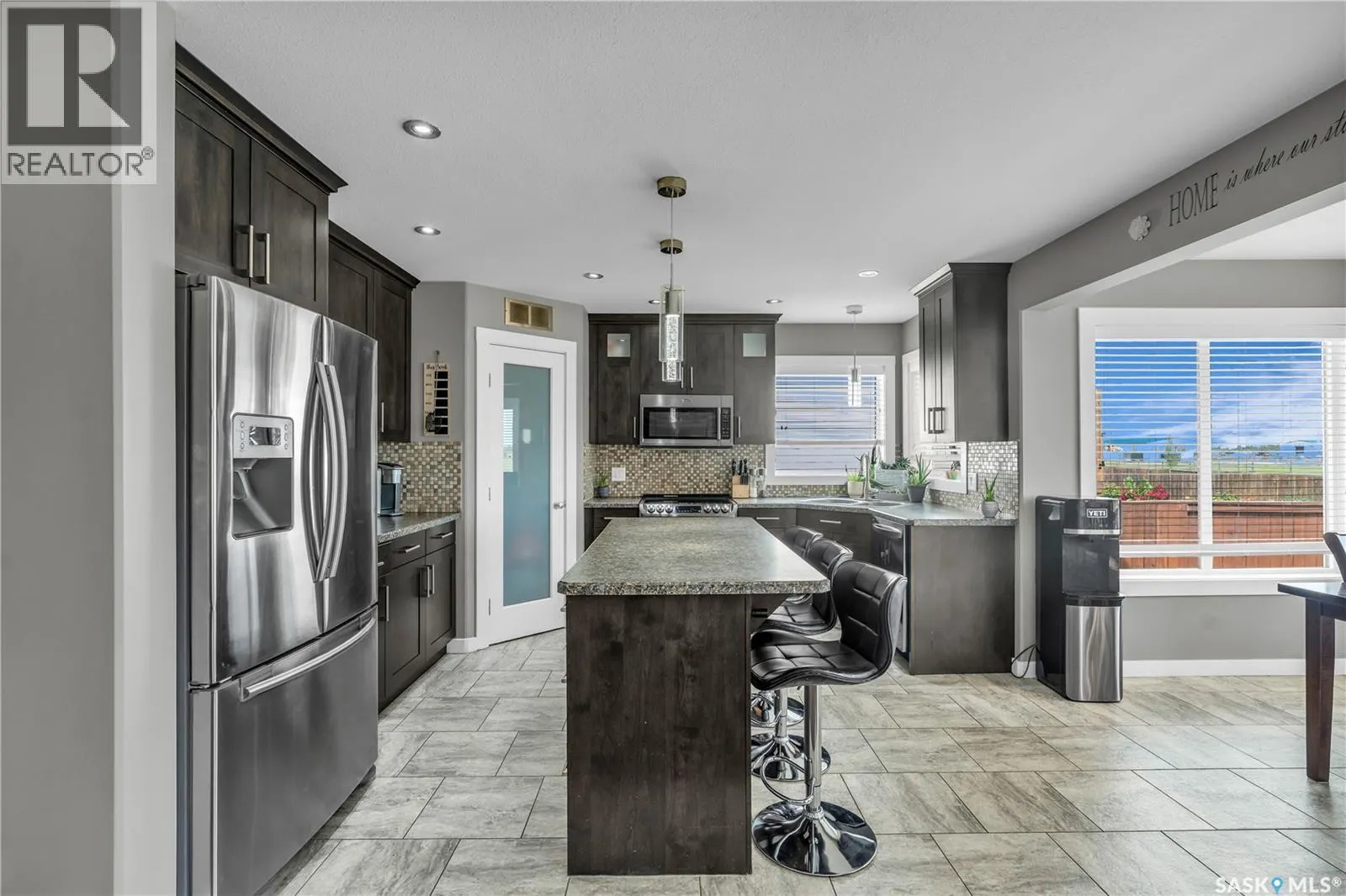 851 Cedar TERRACE