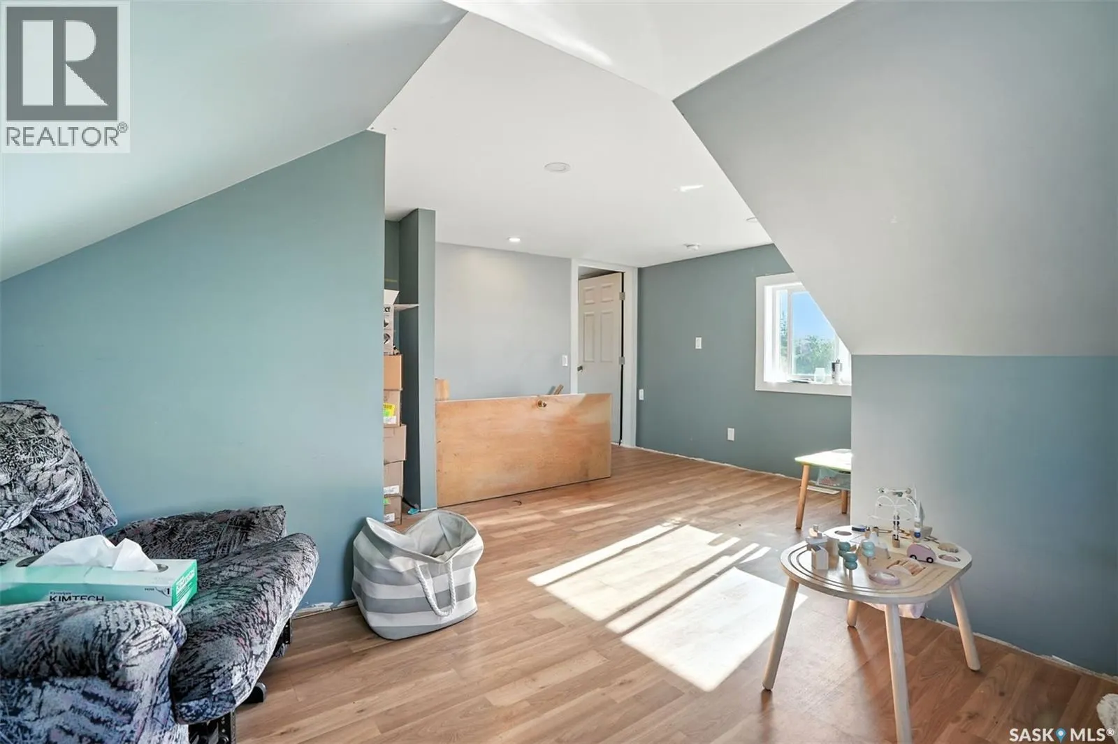 120 Colborne AVENUE