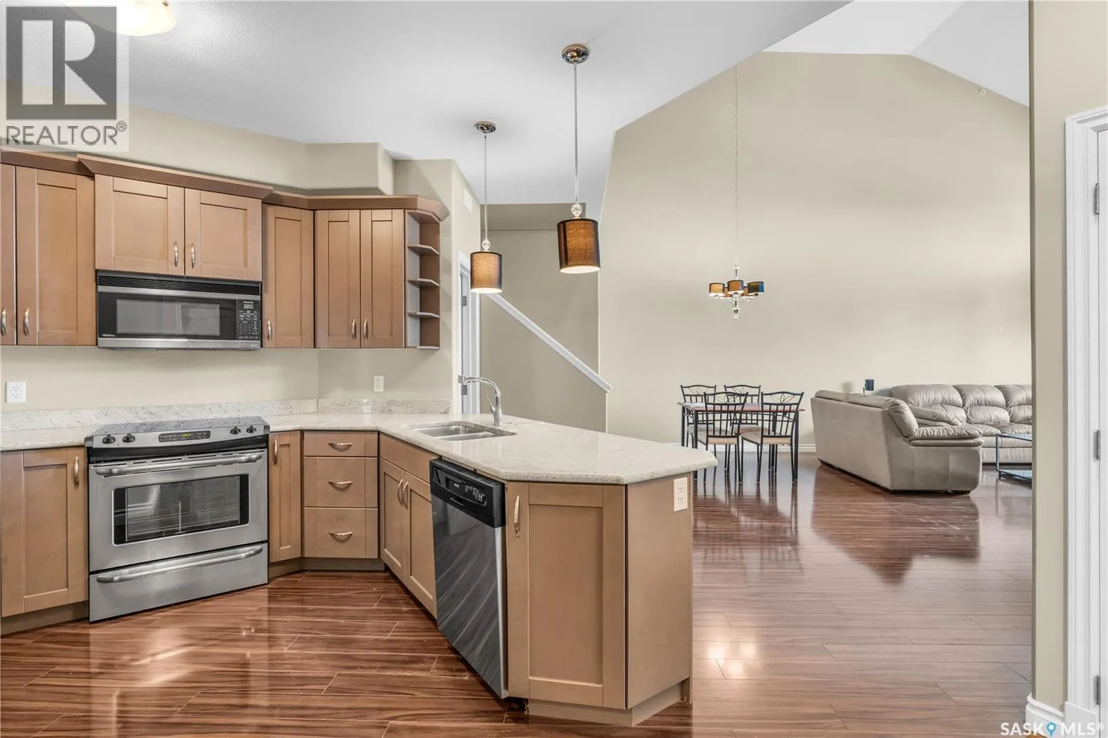 301 2730 Main STREET
