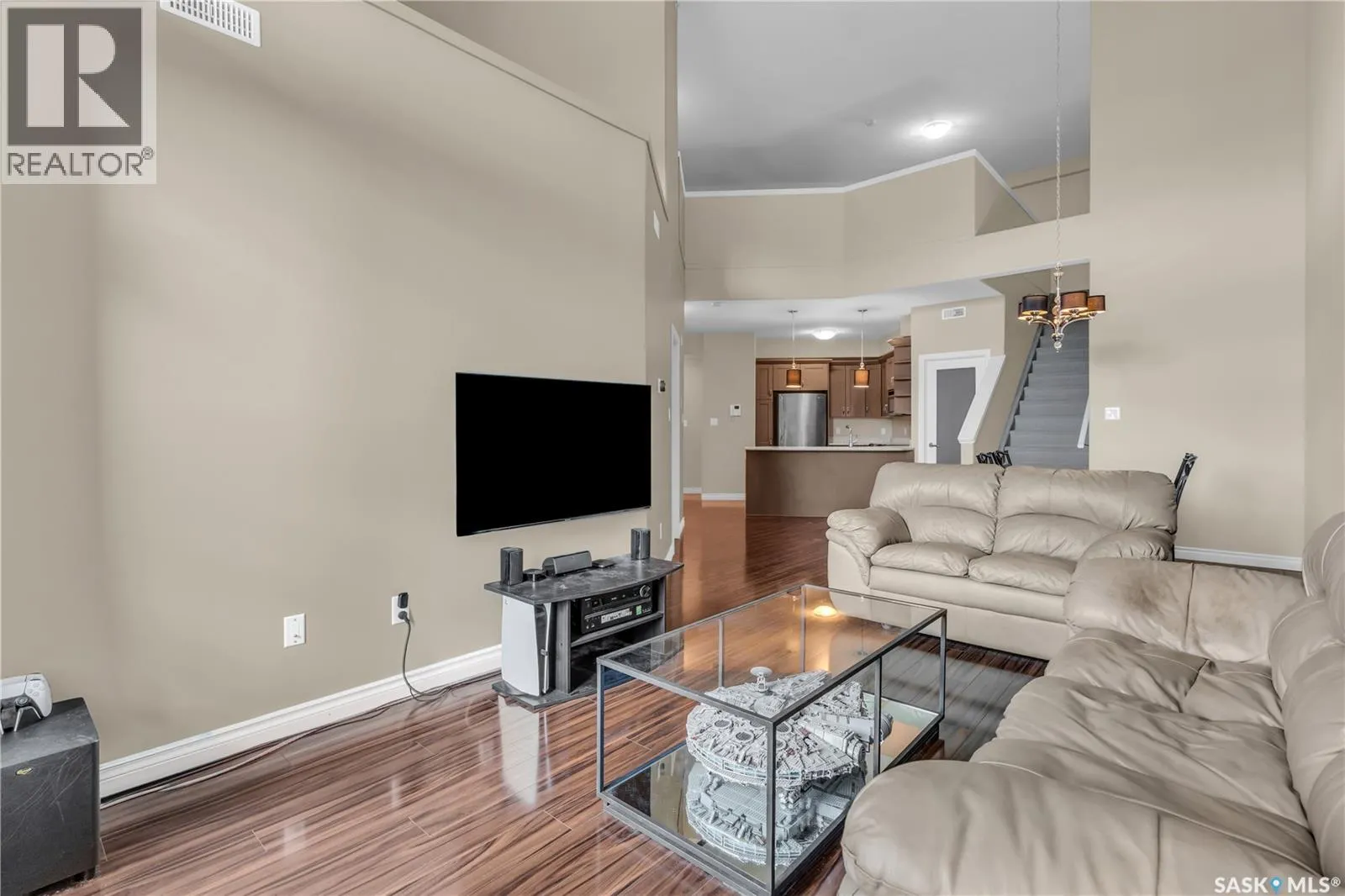 301 2730 Main STREET