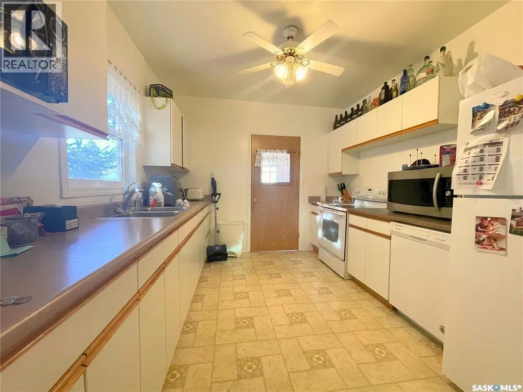 703 5th STREET