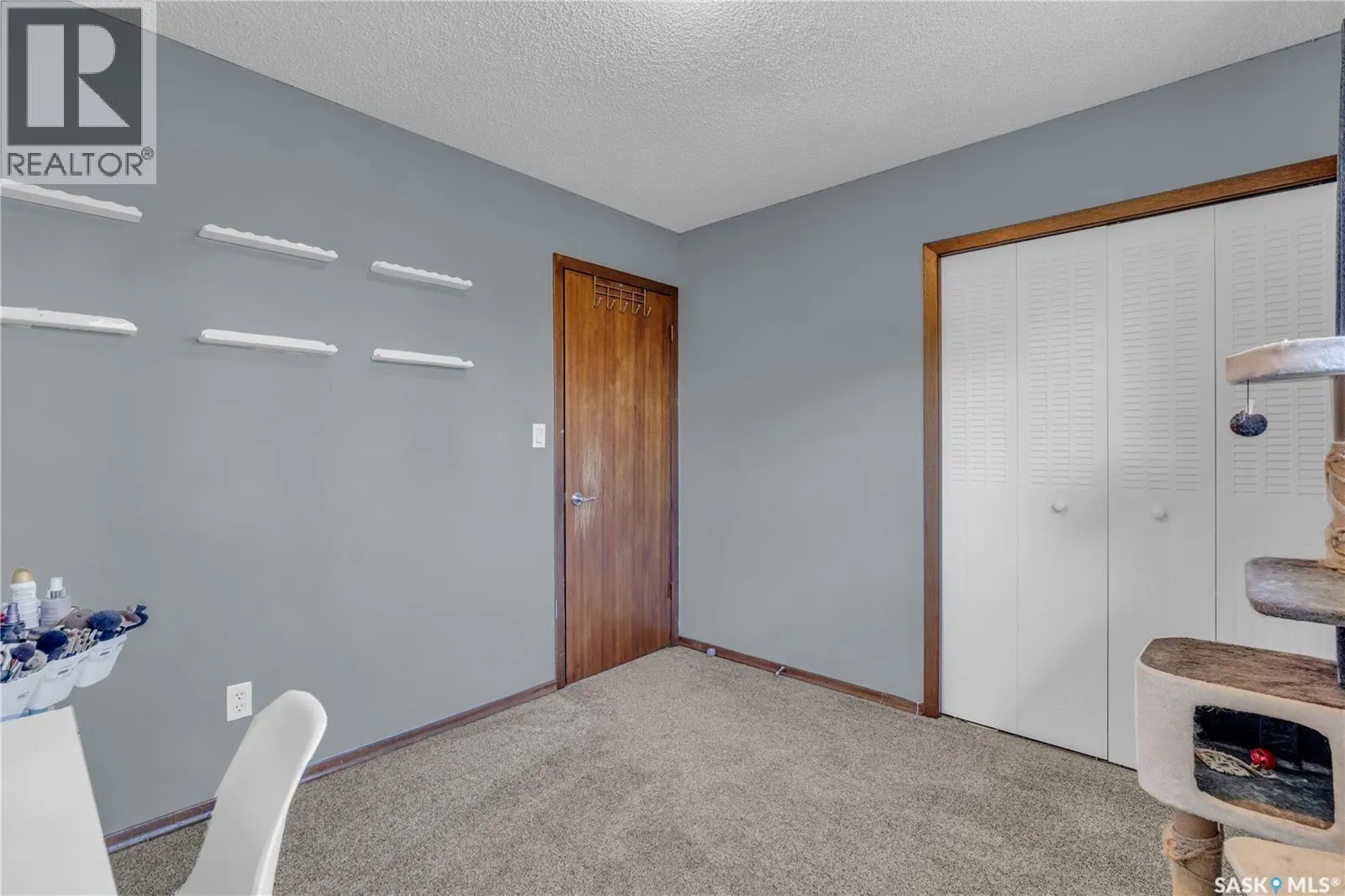 156 Carmichael ROAD