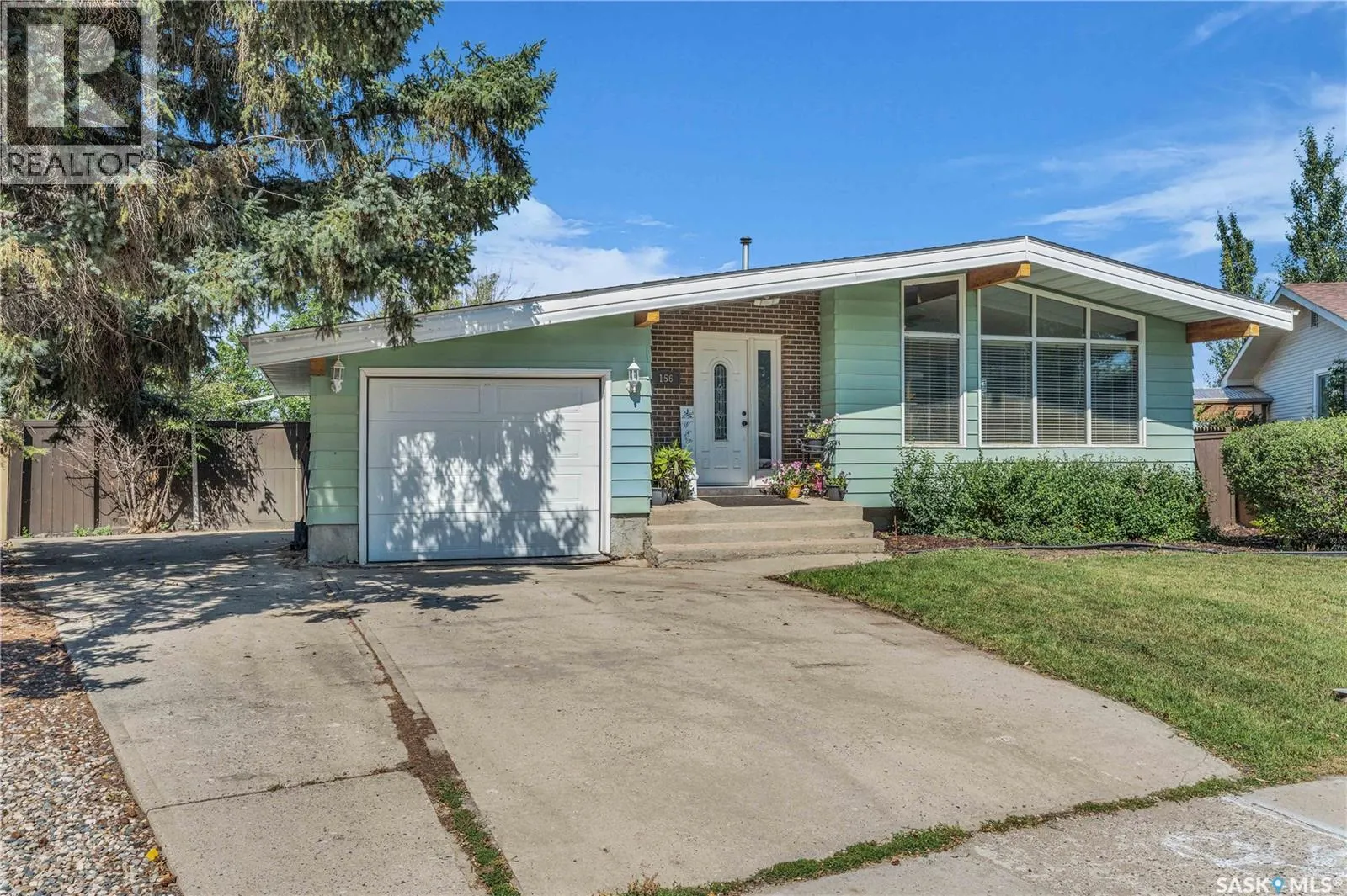 156 Carmichael ROAD