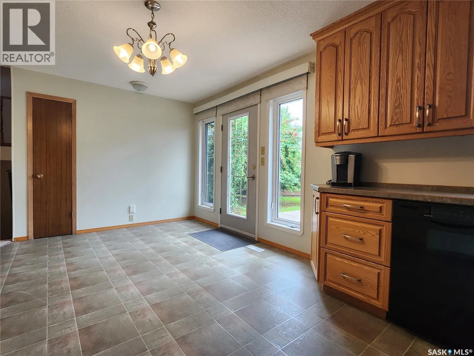 14 Centennial CRESCENT