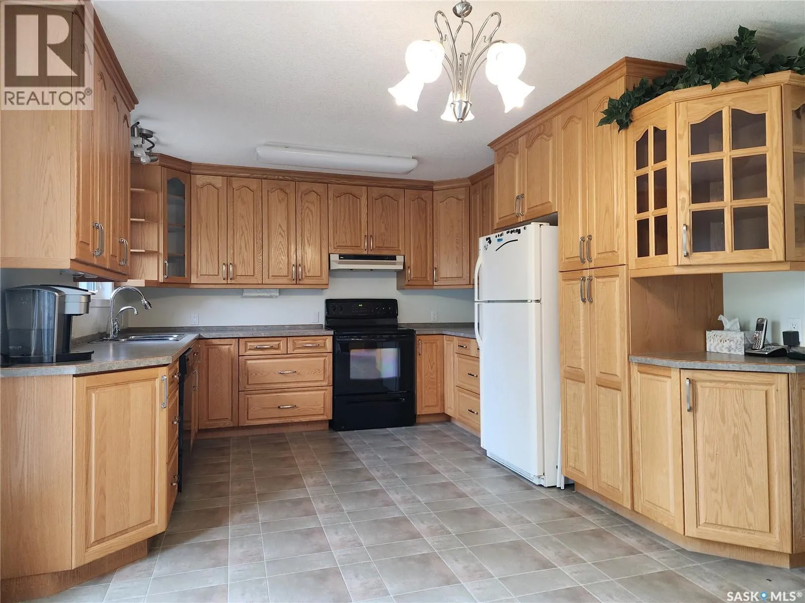 14 Centennial CRESCENT