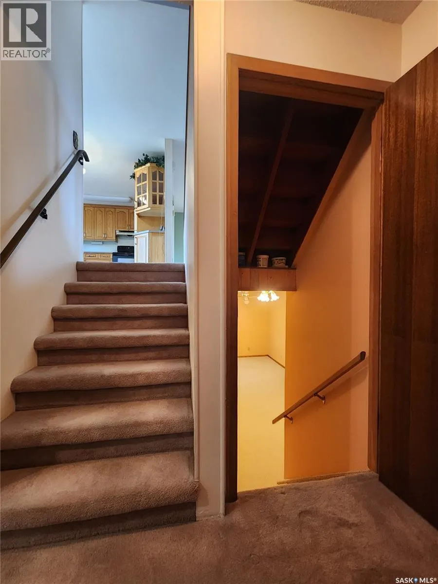 14 Centennial CRESCENT
