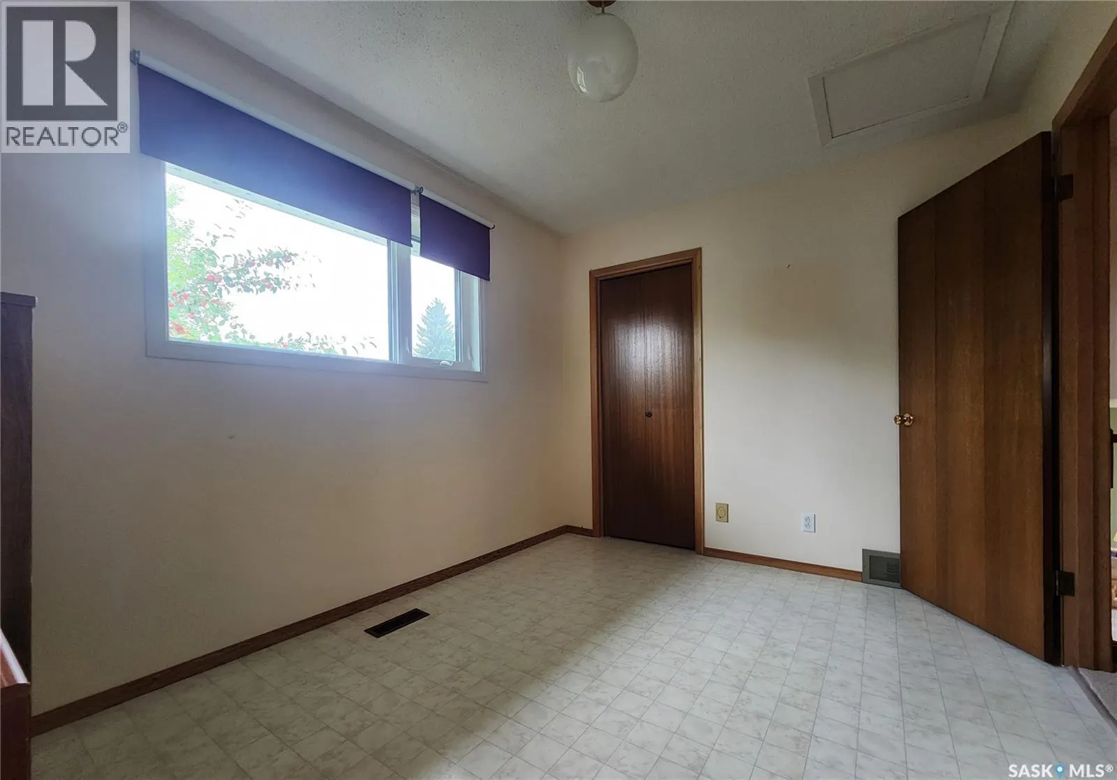 14 Centennial CRESCENT