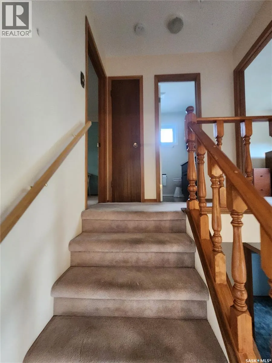14 Centennial CRESCENT