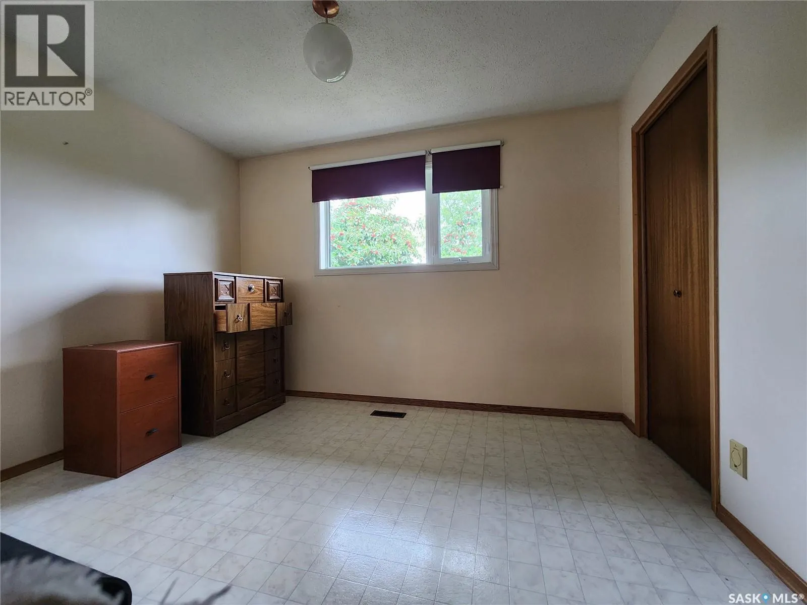 14 Centennial CRESCENT