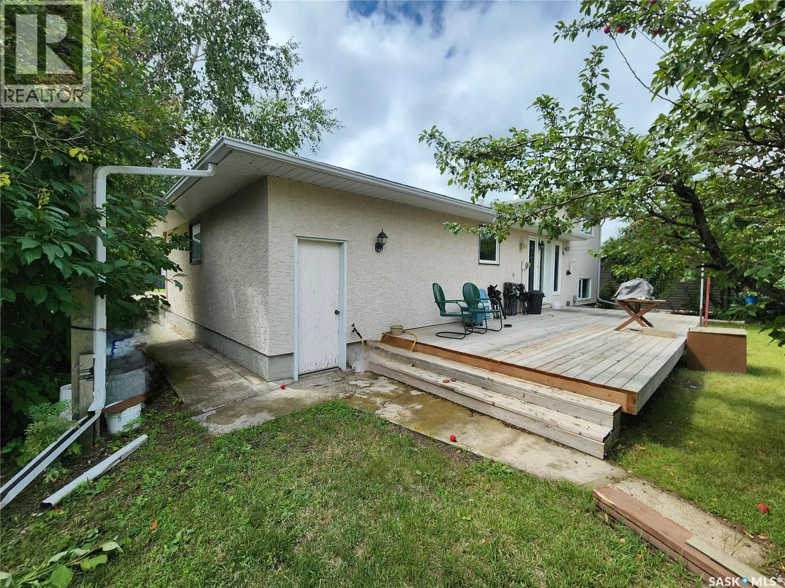 14 Centennial CRESCENT