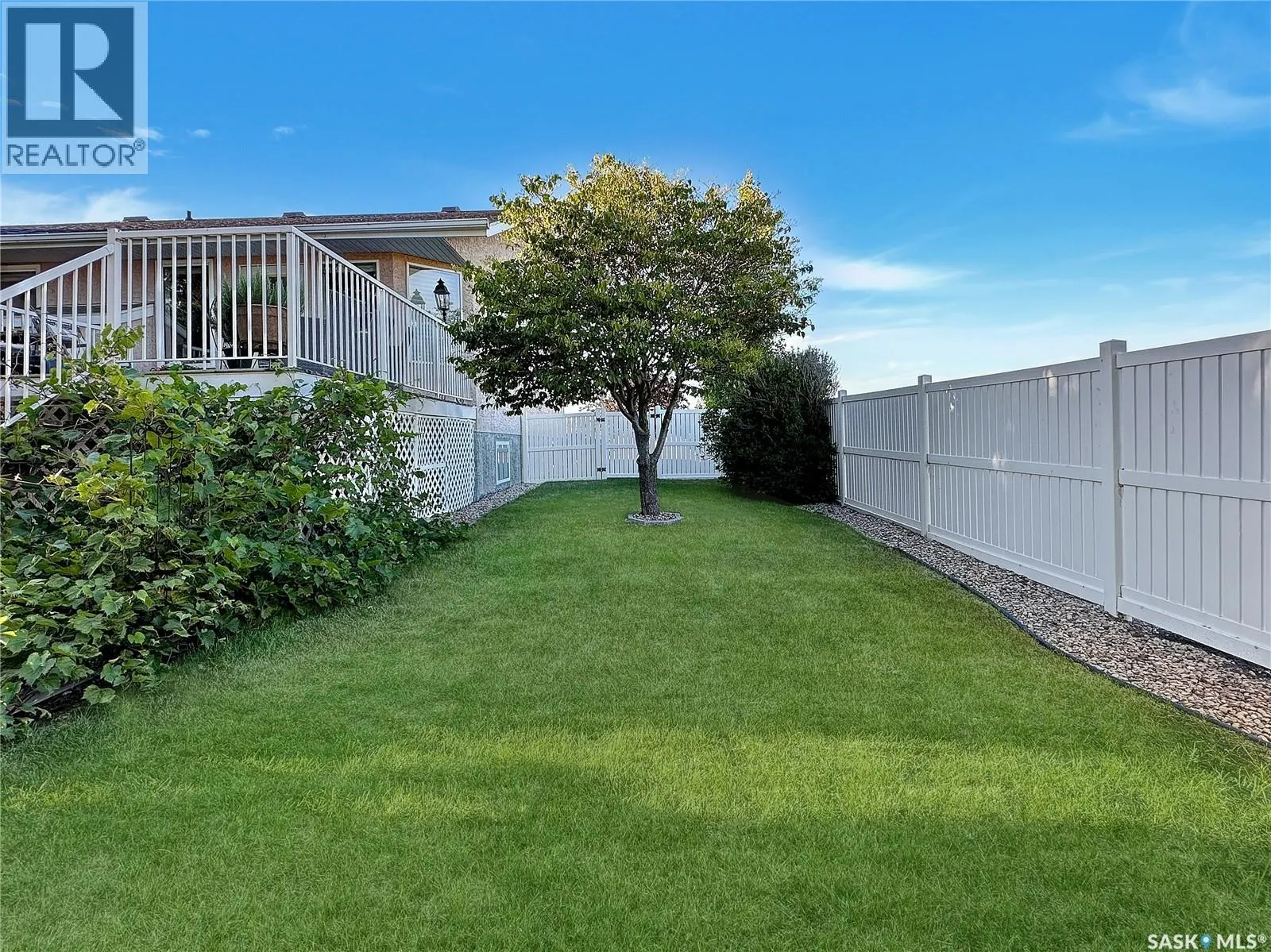 110 Sunset CRESCENT