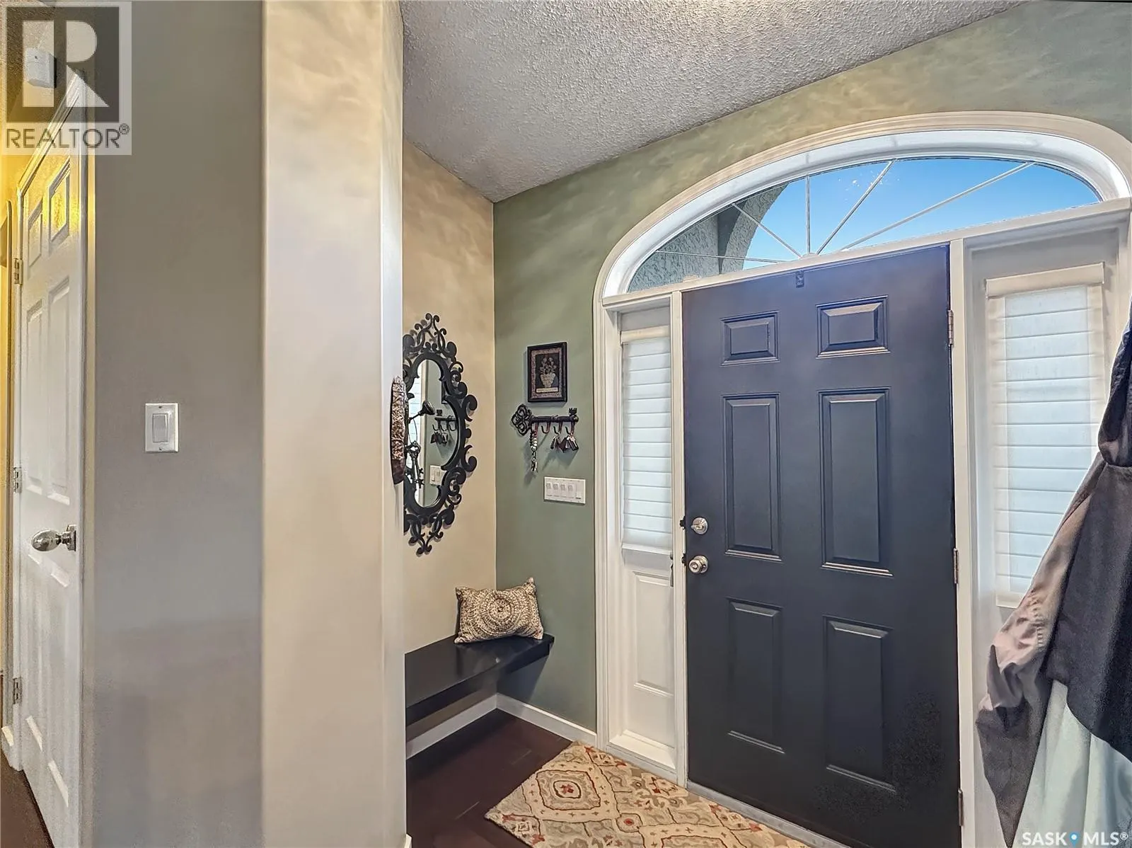 110 Sunset CRESCENT