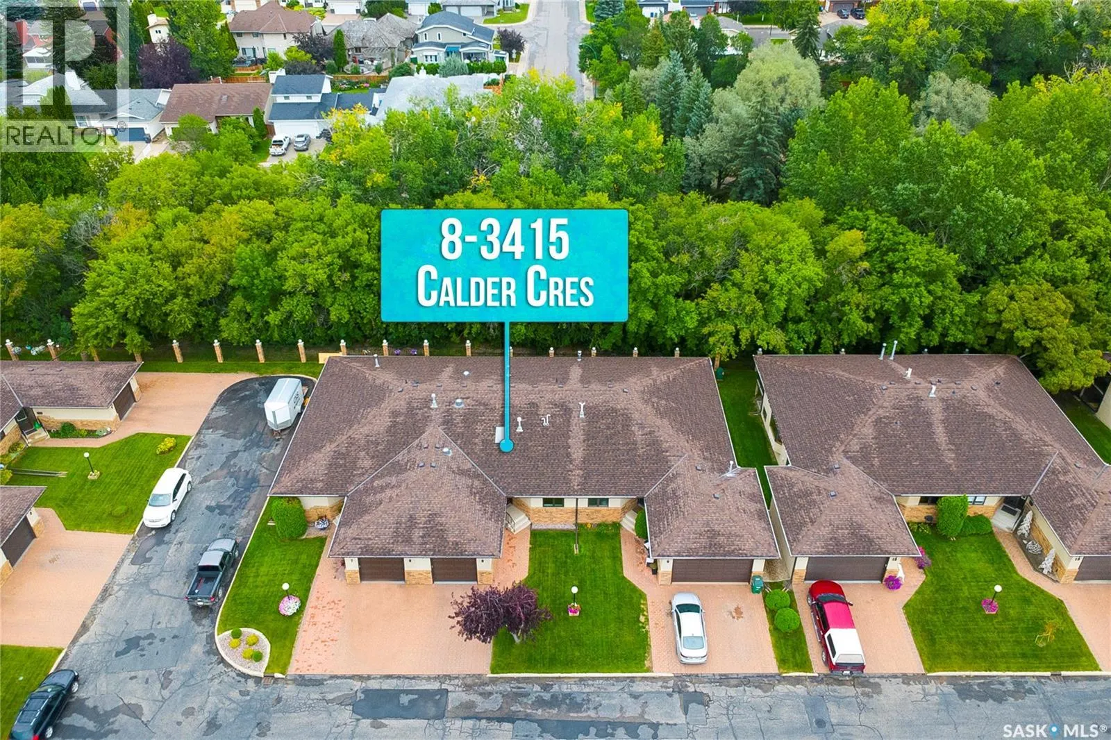 8 3415 Calder CRESCENT