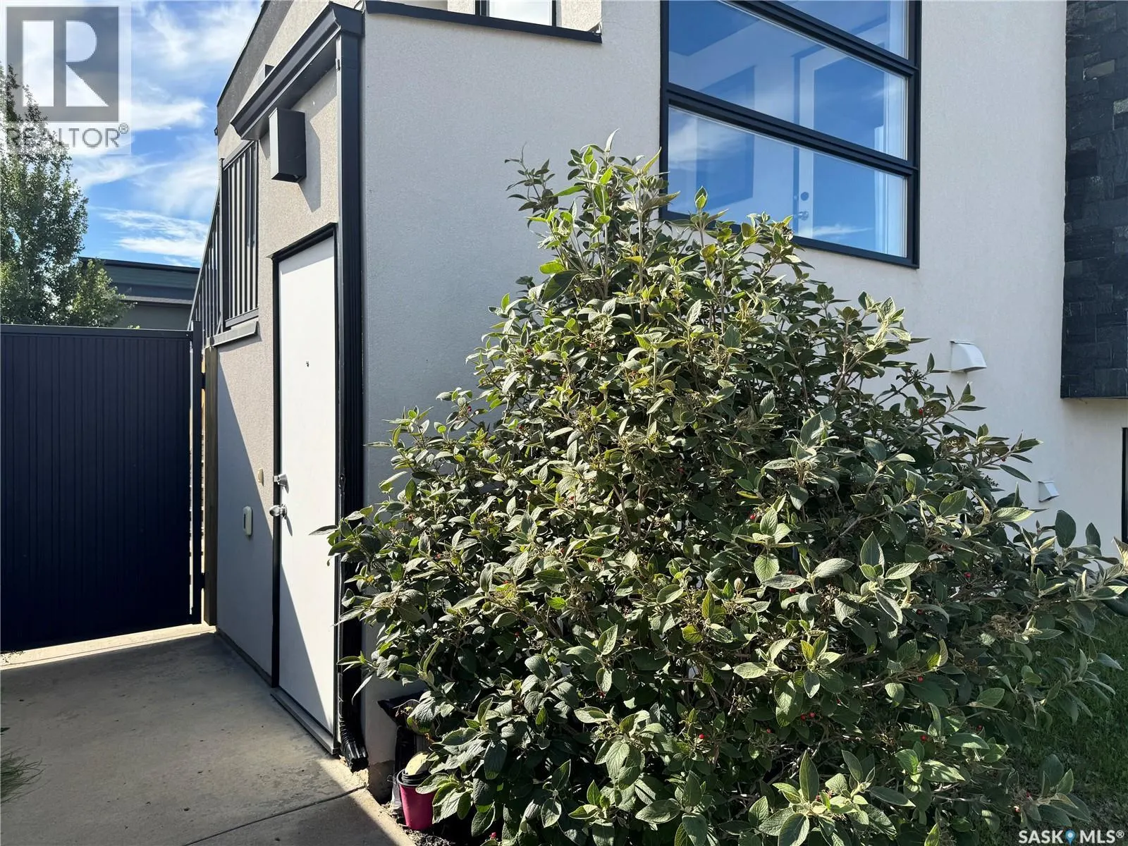 587 Kloppenburg CRESCENT