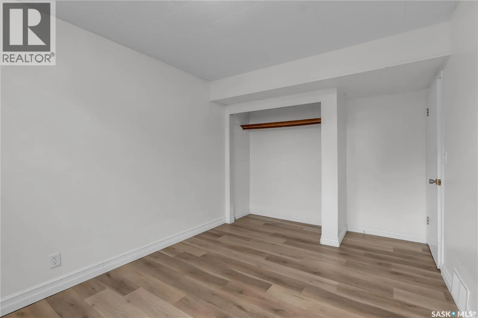 336 X AVENUE S
