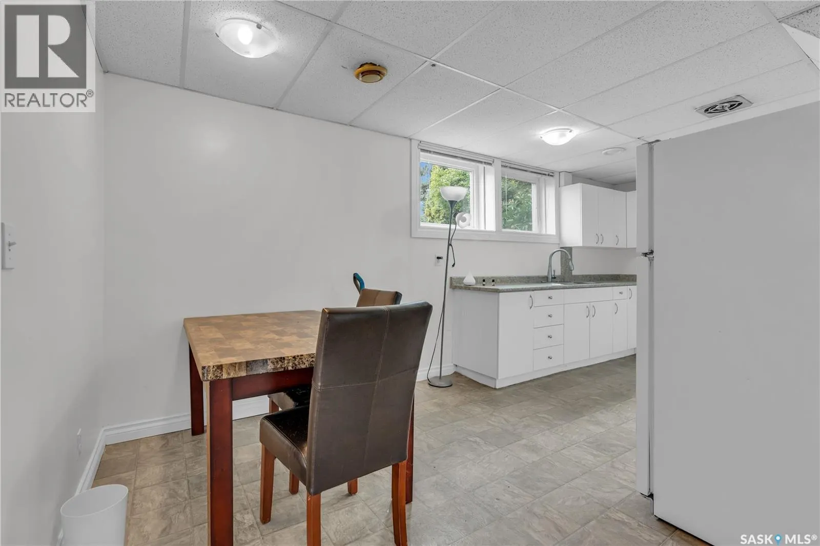 336 X AVENUE S