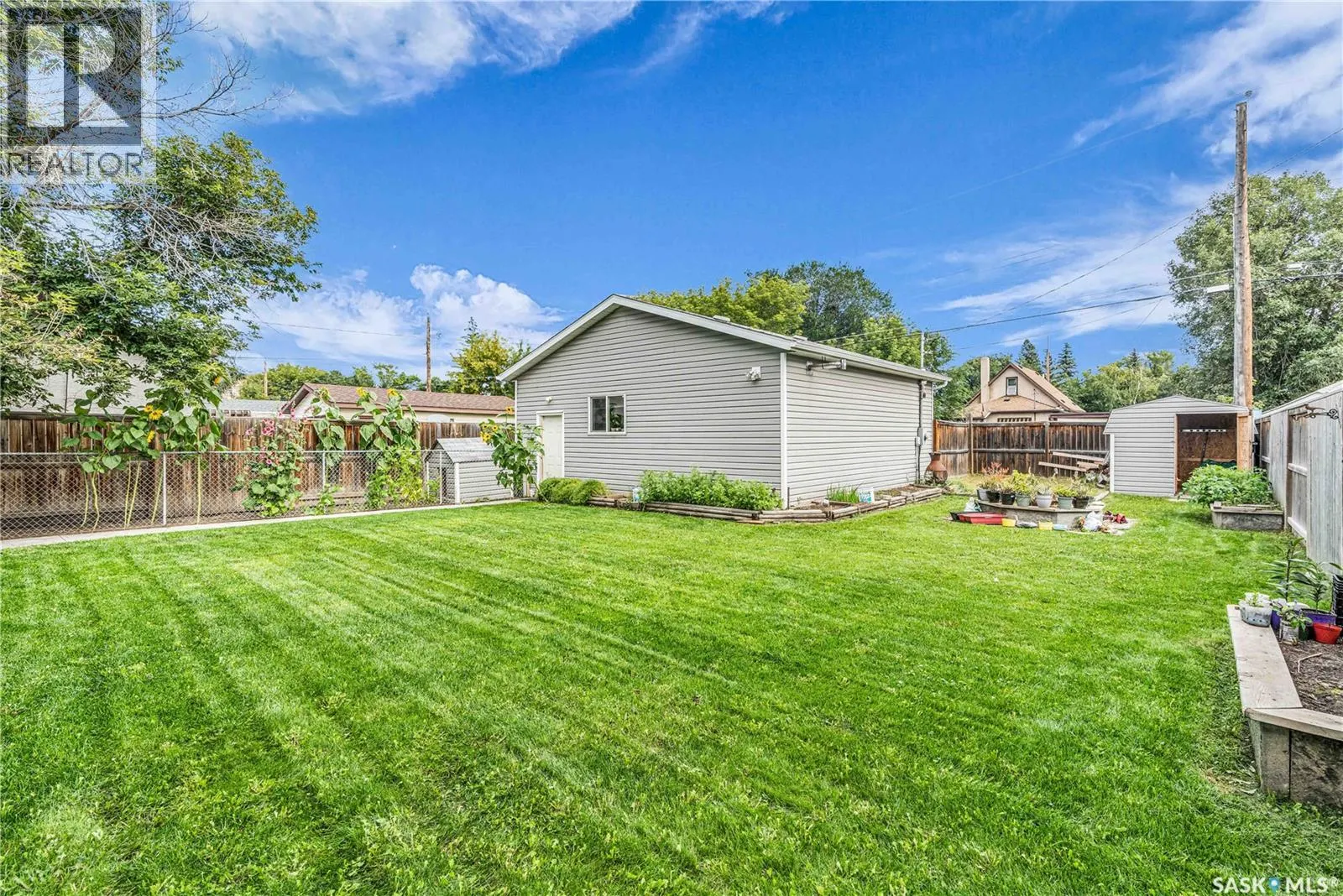 336 X AVENUE S