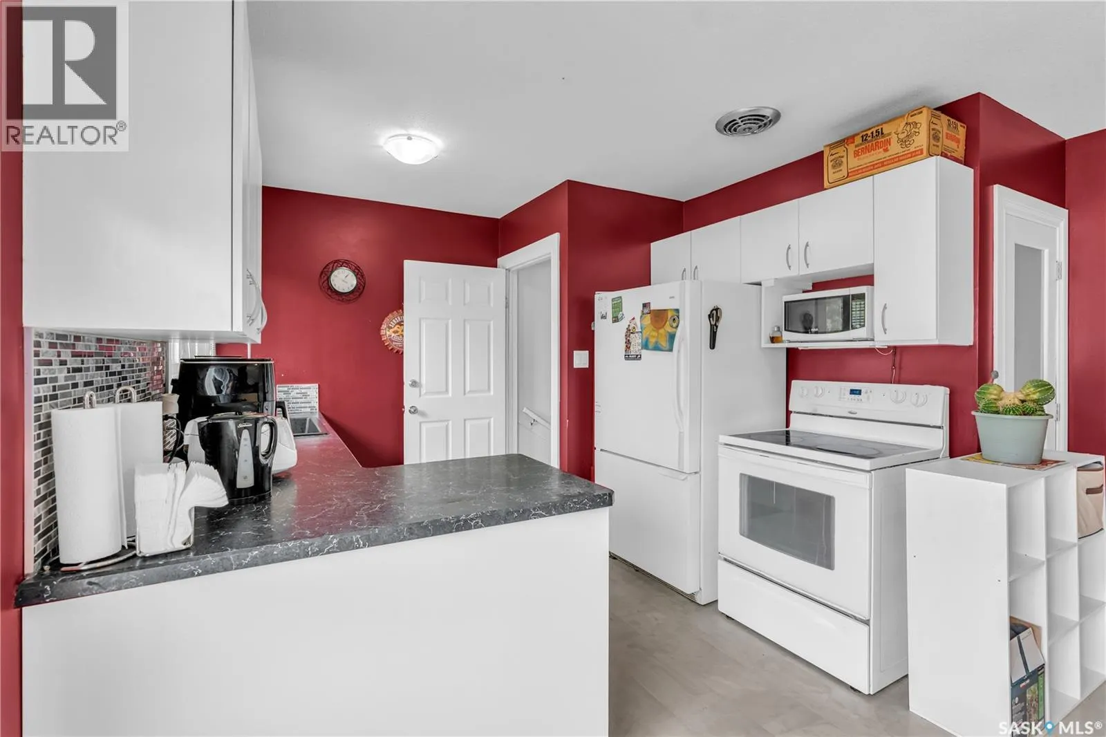 336 X AVENUE S